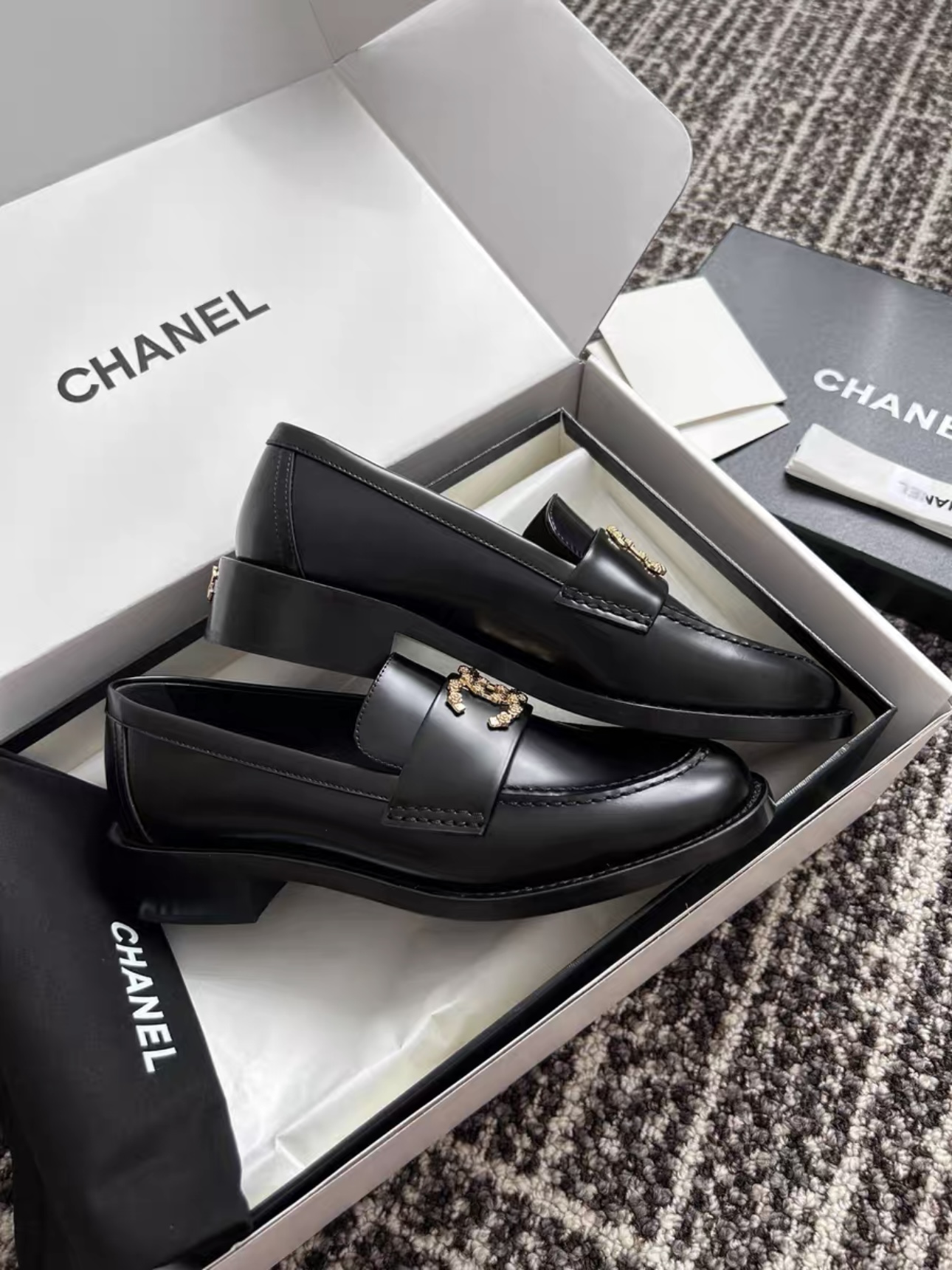 CHANEL 24S Cowhide Leather Versatile Loafers Black - image 3