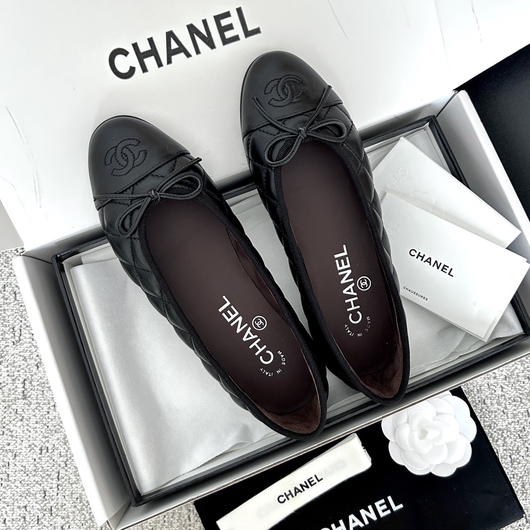 CHANEL Ballet flats Aged Calfskin Black - image 4