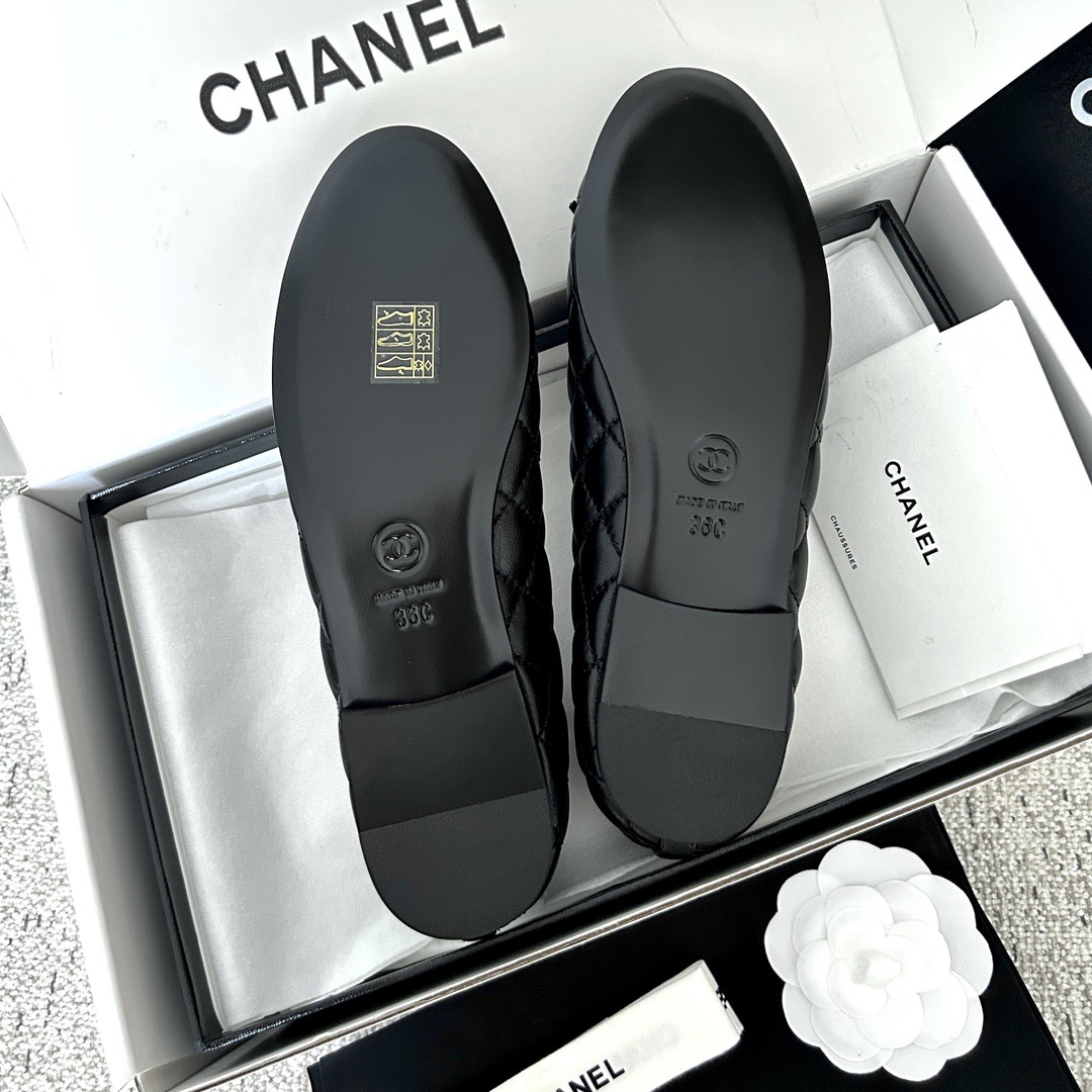 CHANEL Ballet flats Aged Calfskin Black - image 6