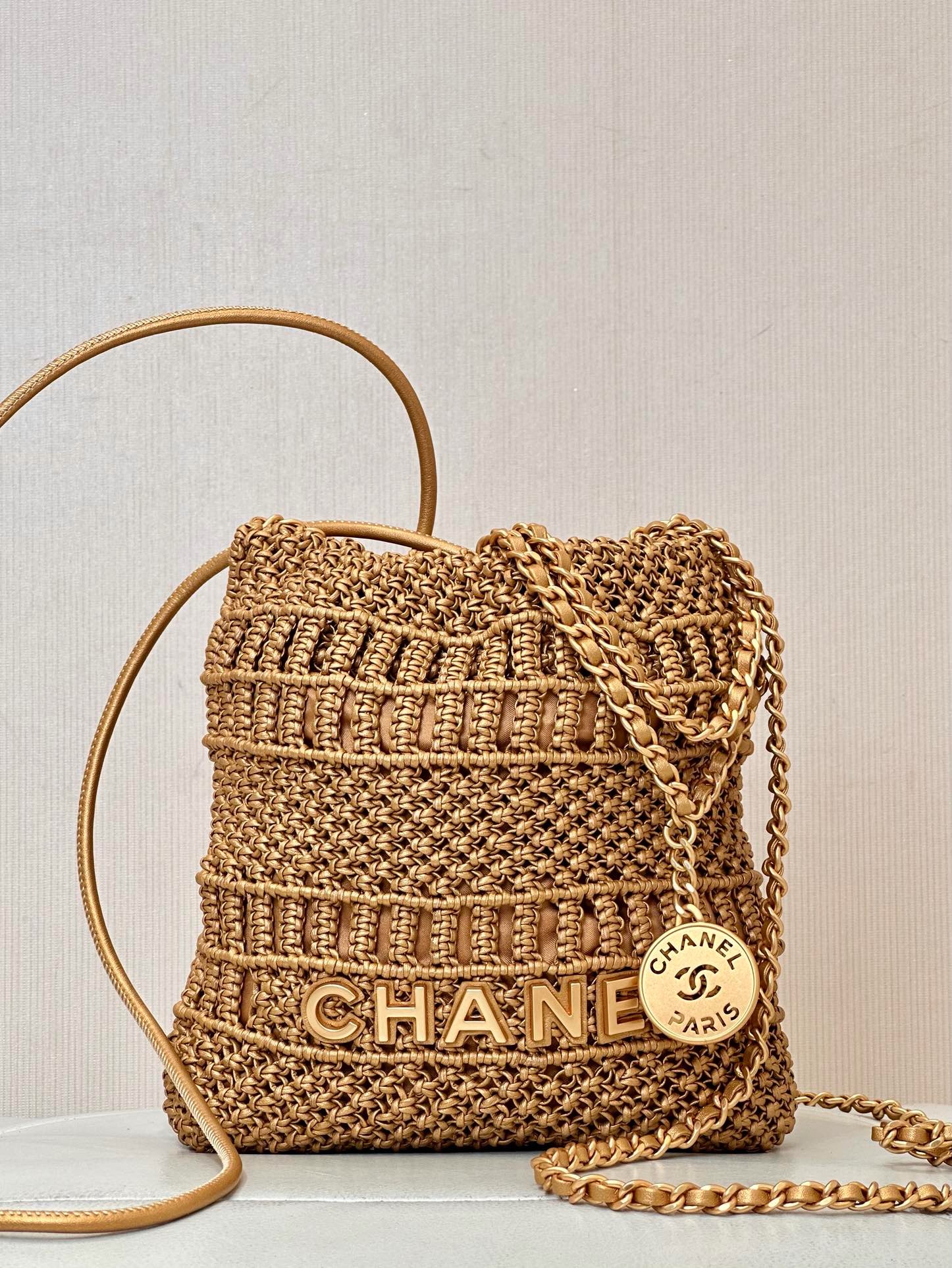CHANEL 22 Mini Handbag Metallic Calfskin Macrame - image 2