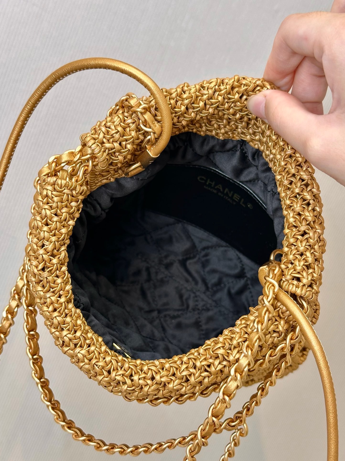 CHANEL 22 Mini Handbag Metallic Calfskin Macrame - image 6
