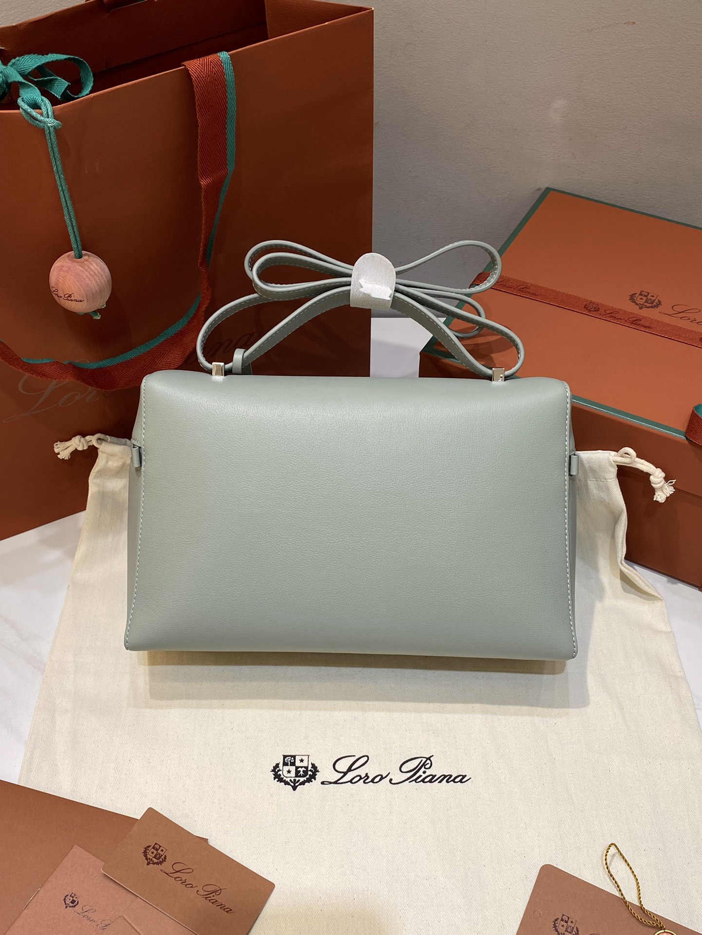 LP Extra Bag L27  Calfskin - image 3