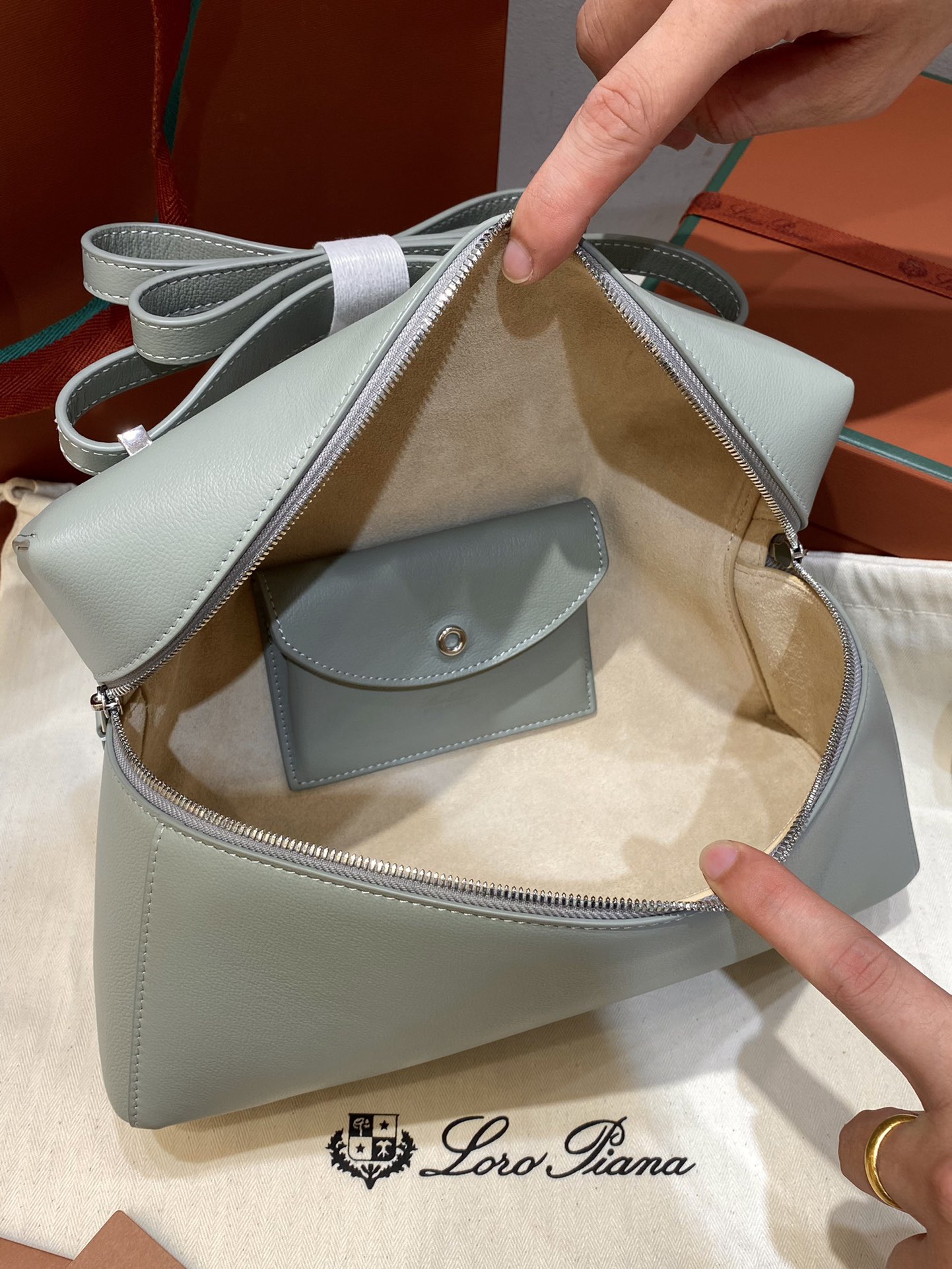 LP Extra Bag L27  Calfskin - image 7