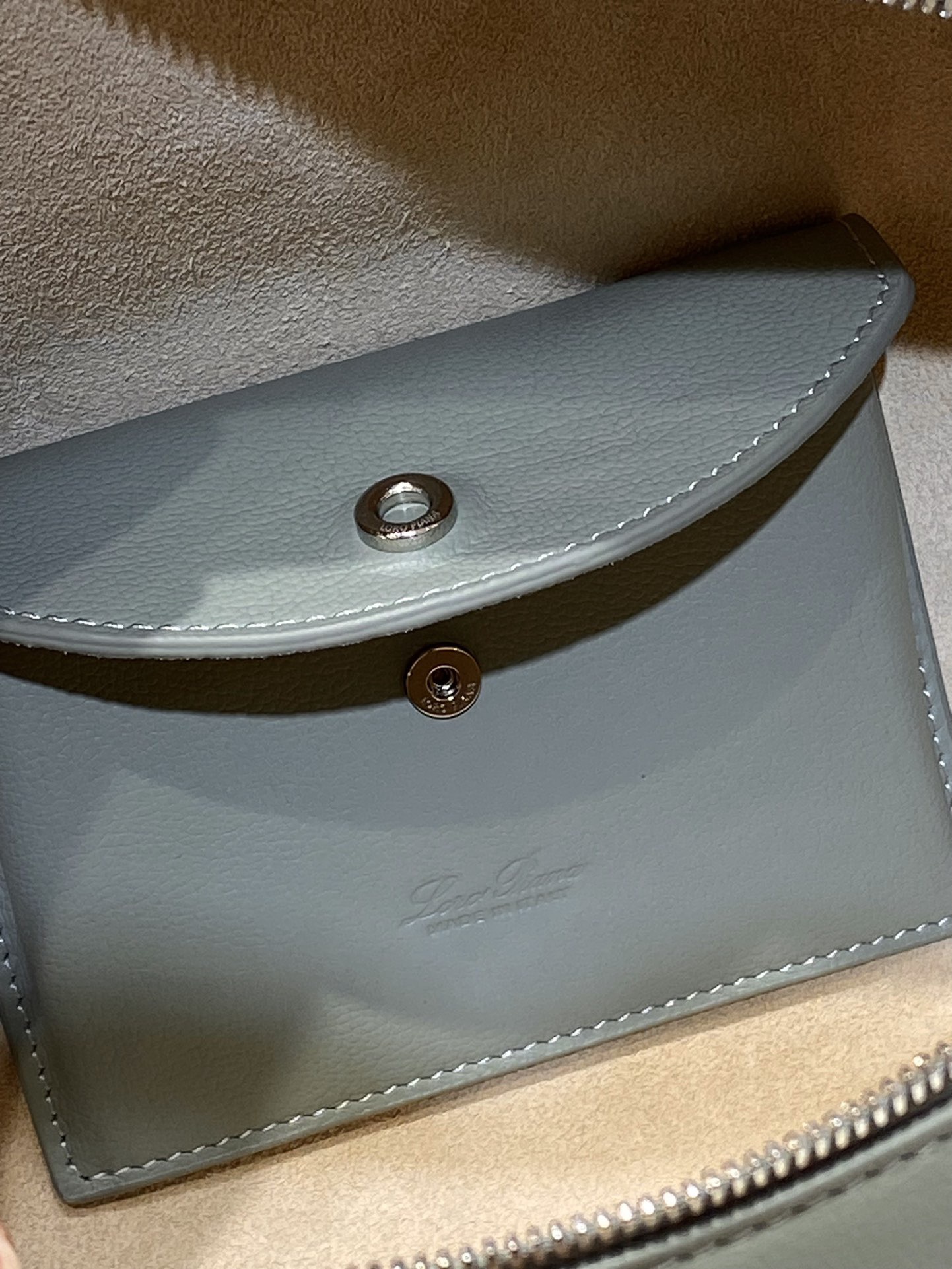 LP Extra Bag L27  Calfskin - image 8