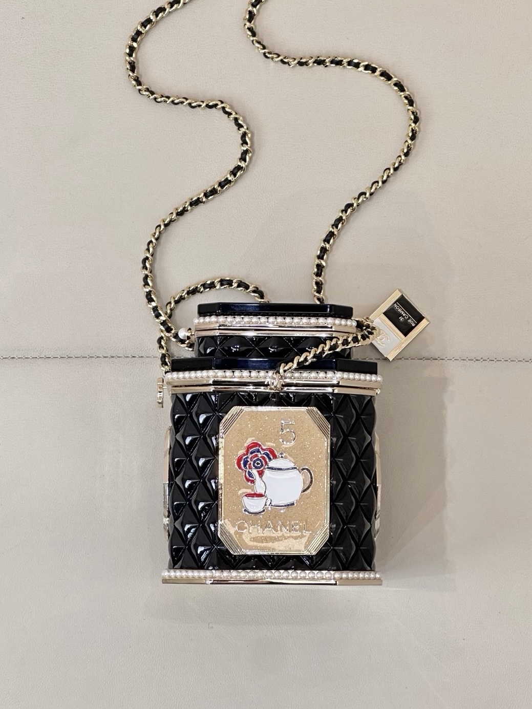 CHANEL Tea Caddy Minaudière - image 4