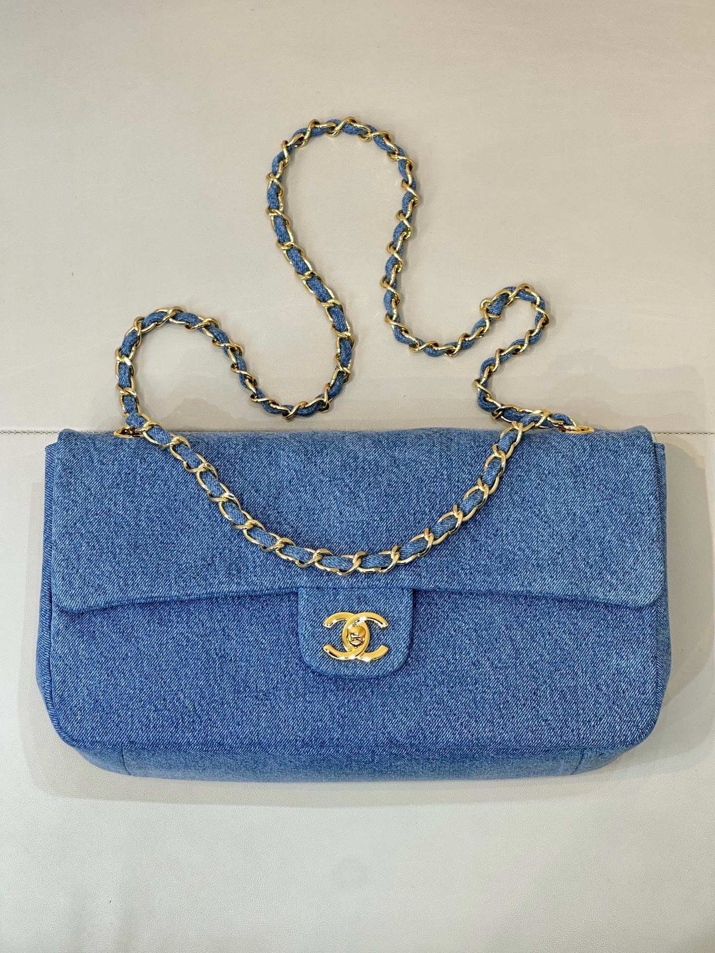 CHANEL Maxi Flap Bag Denim Blue - image 2