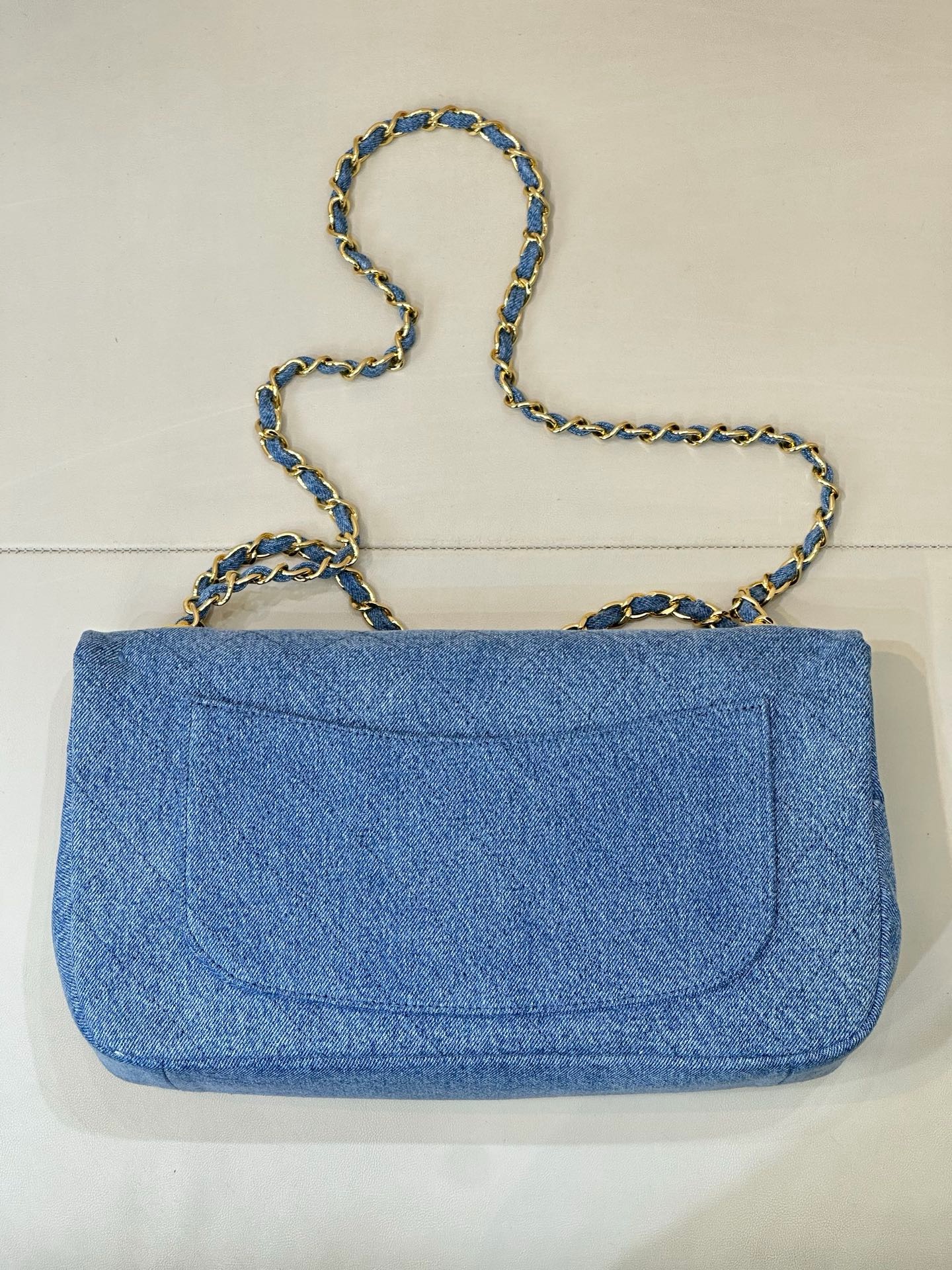 CHANEL Maxi Flap Bag Denim Blue - image 3