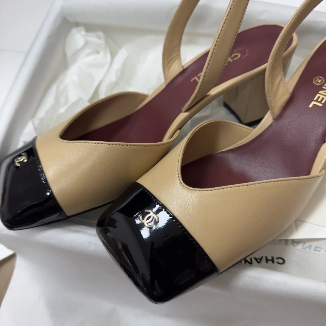 CHANEL Slingbacks - image 7
