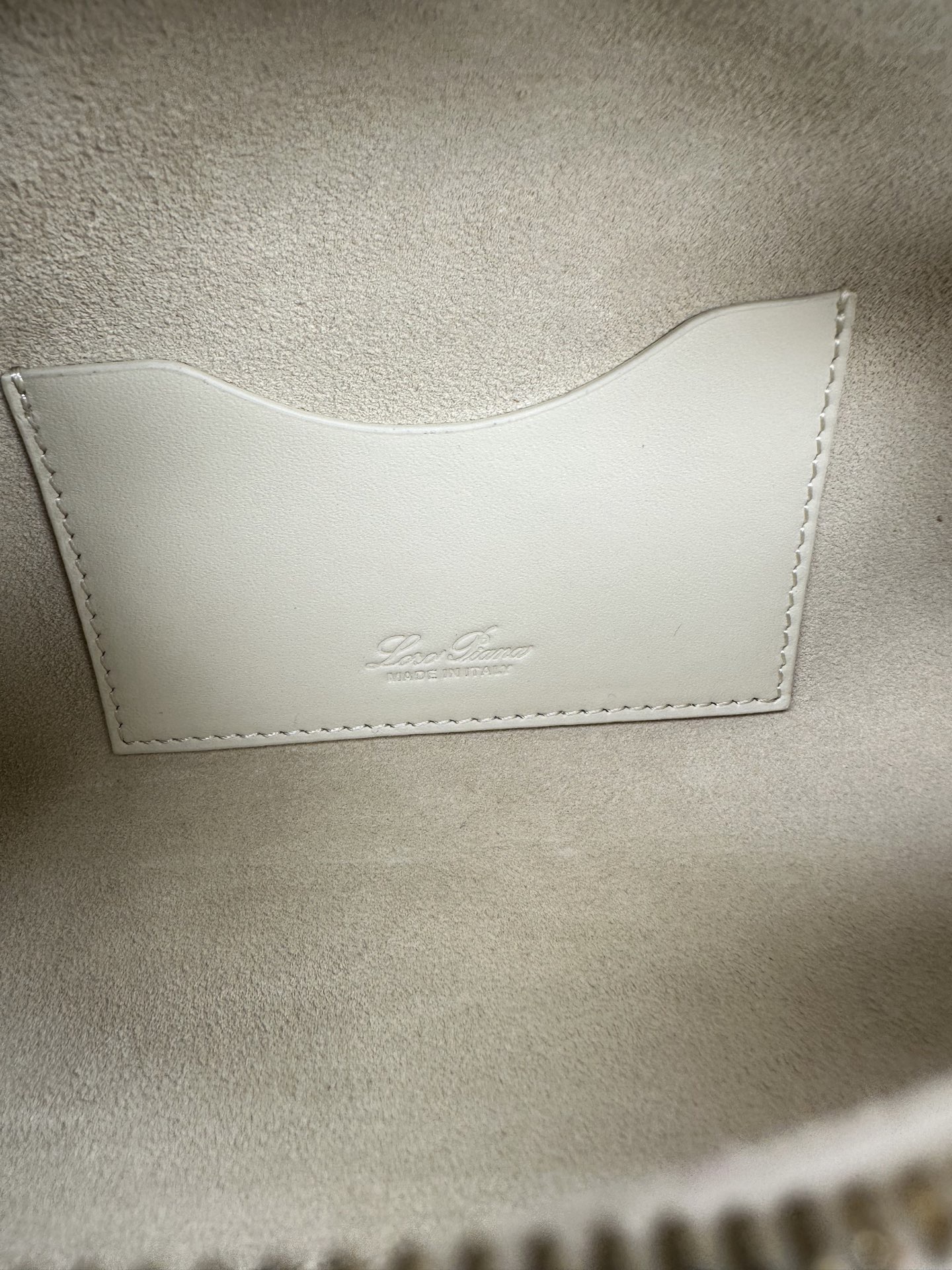 LP Extra Bag L23 Calfskin - image 7