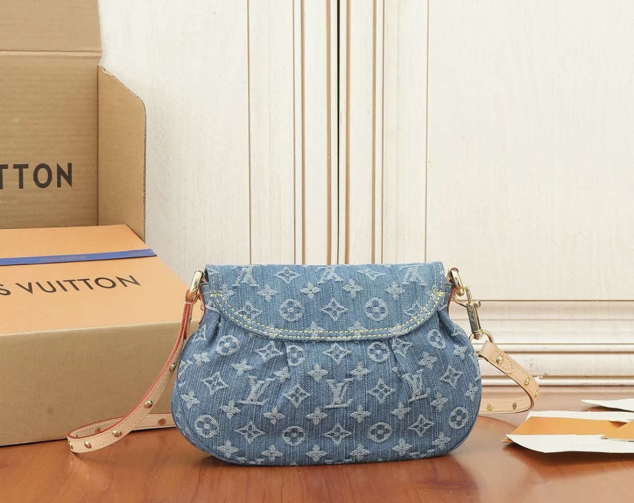 LV Denim Washed Blue Collection M46829 - image 4