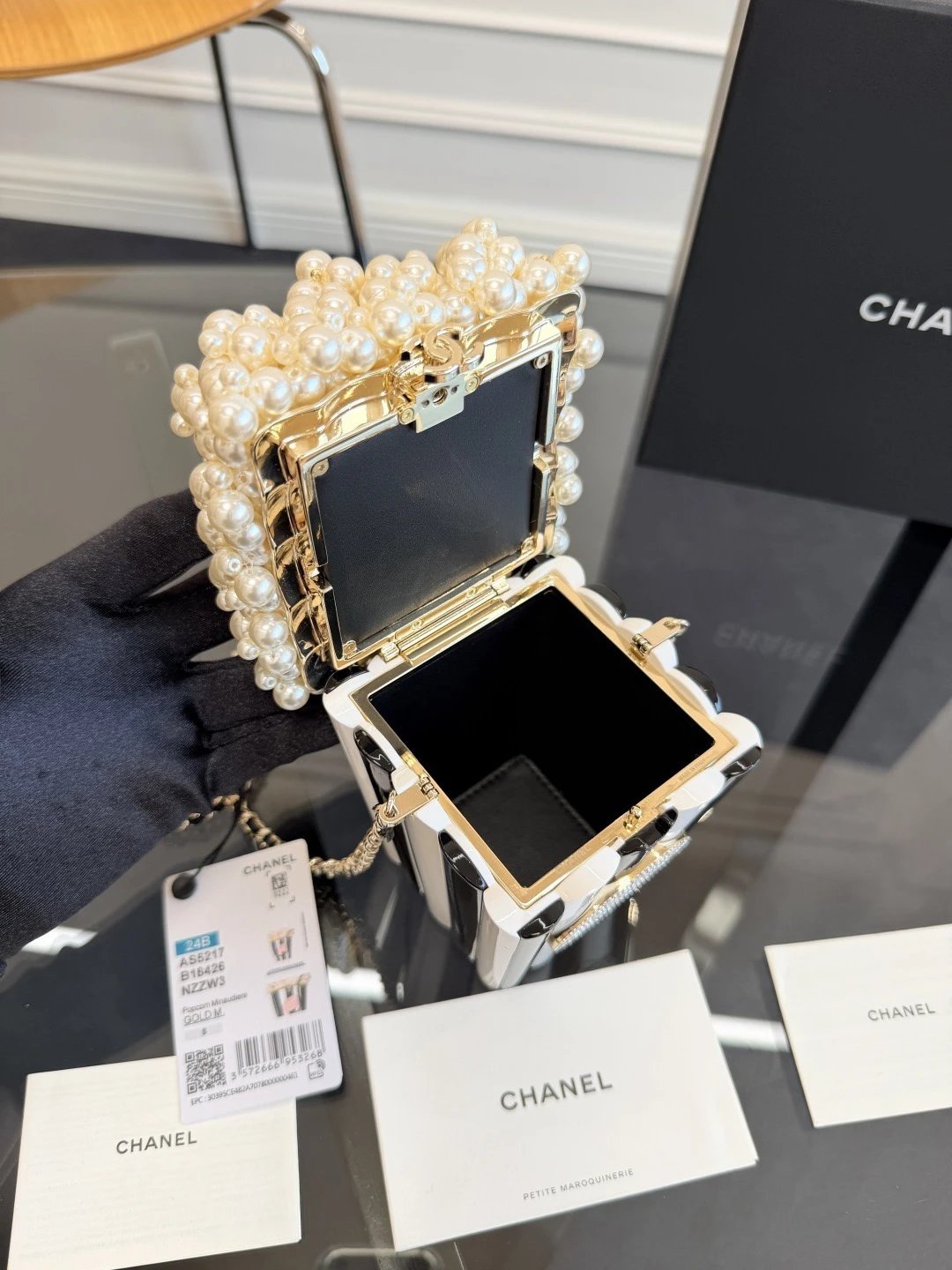 CHANEL POPCORN MINAUDIERE - image 7