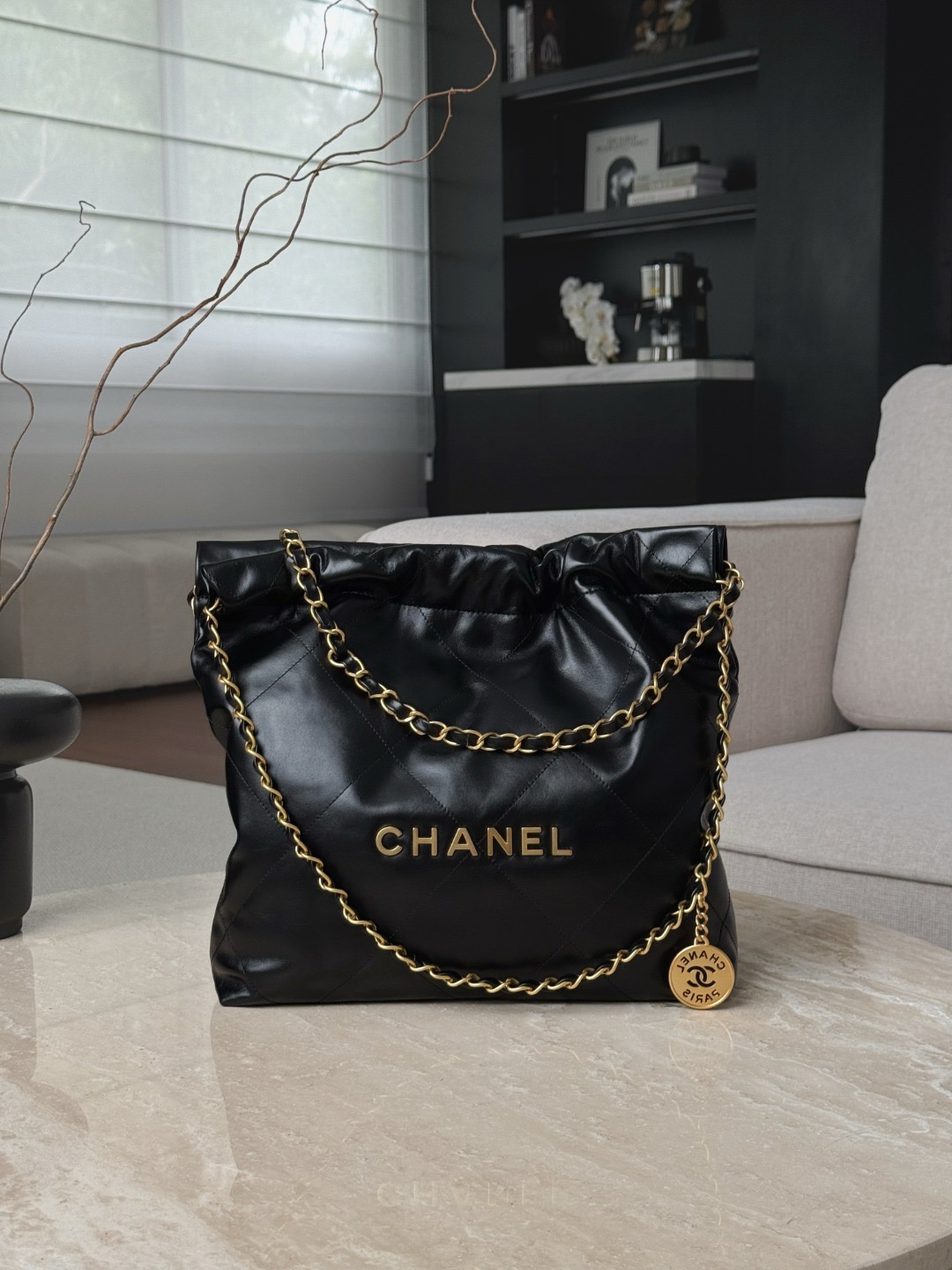 CHANEL Shiny Calfskin Quilted 22bag Black - image 2