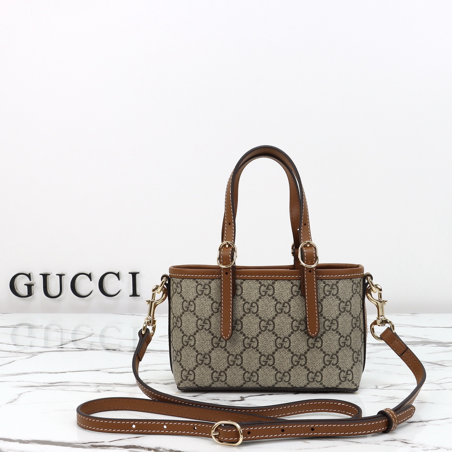 GUCCI GG Emblem mini bag - image 3