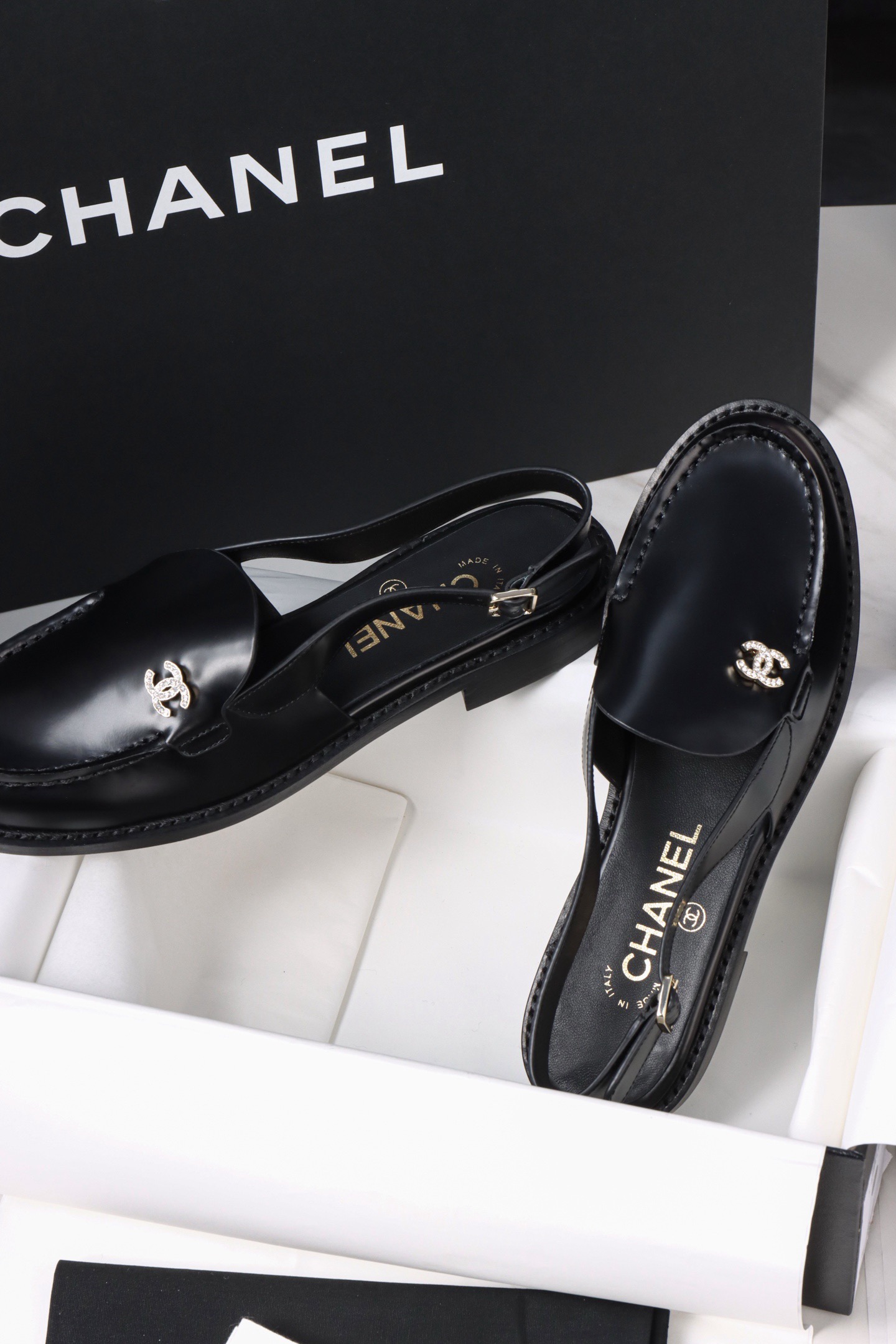CHANEL Slingbacks Shiny calfskin - image 6