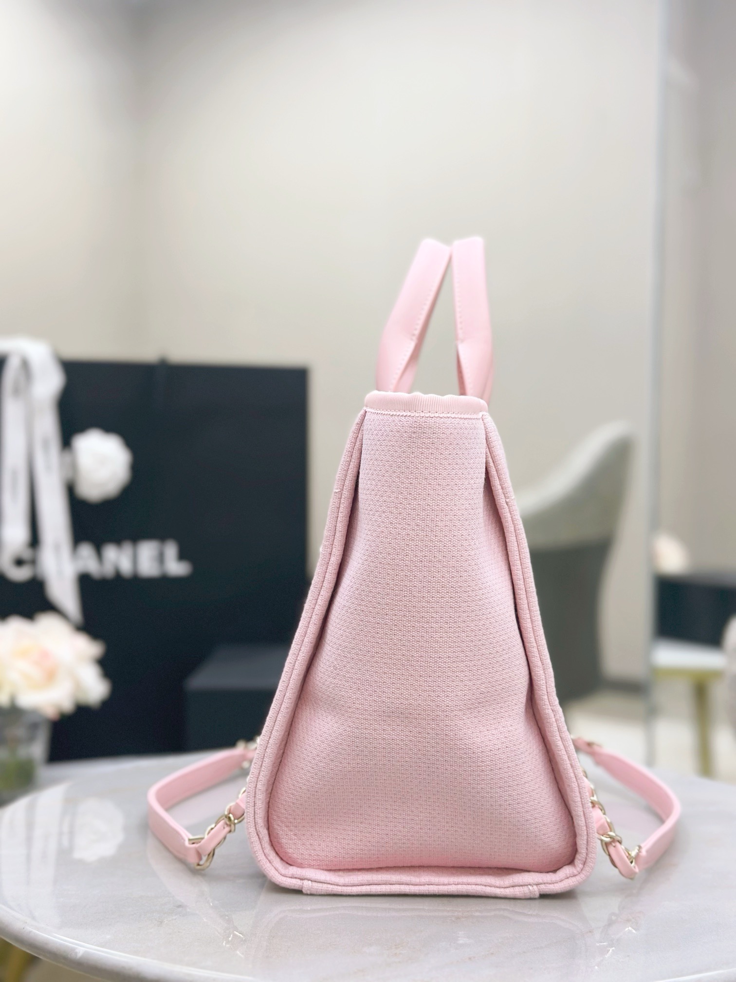 CHANEL Small Deauville Shopping Tote Light Pink Canvas - image 5