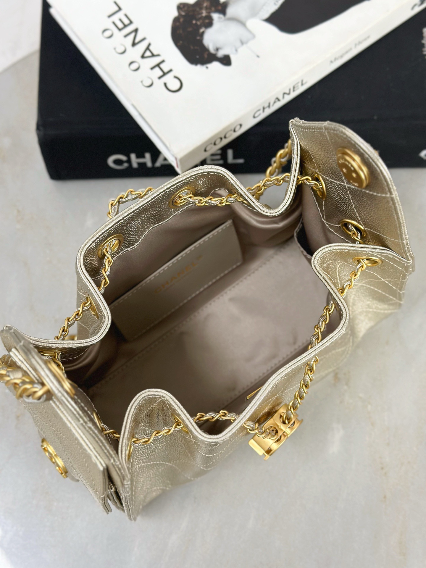CHANEL 26C 25Bag MINI Caviar leather In Metallic Color - image 6