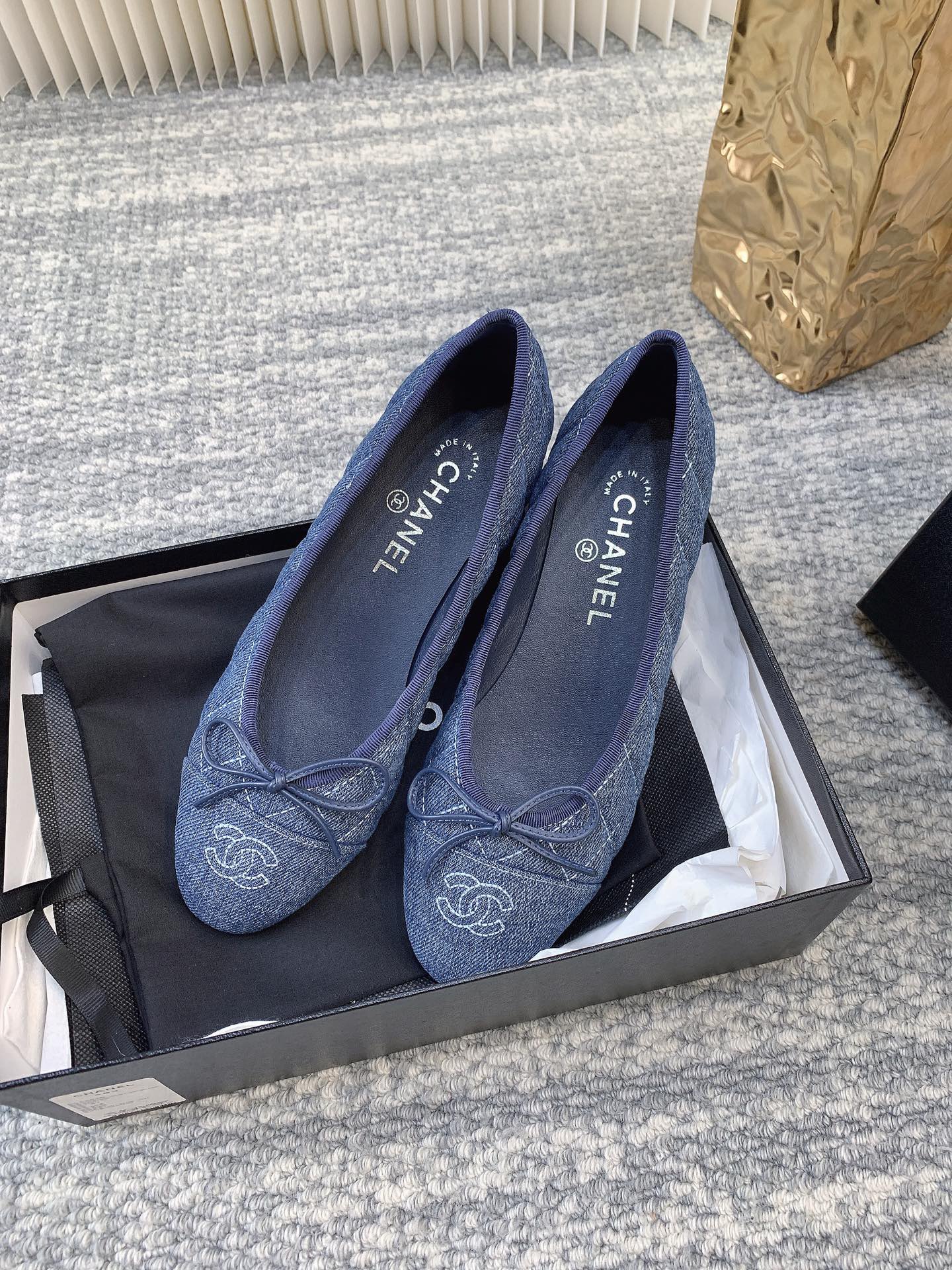 CHANEL Ballet flats Washed Denim Blue - image 2