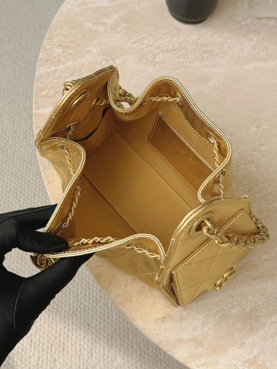 CHANEL 26C Hobobag Gold Color - image 6