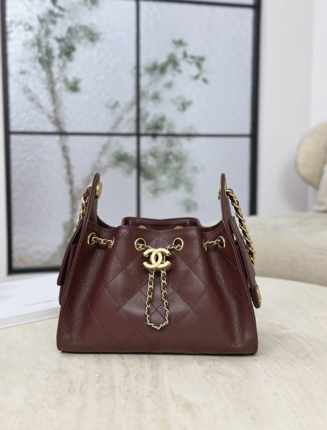 CHANEL 25bag MINI Burgundy Calfskin Gold Hardware - image 2