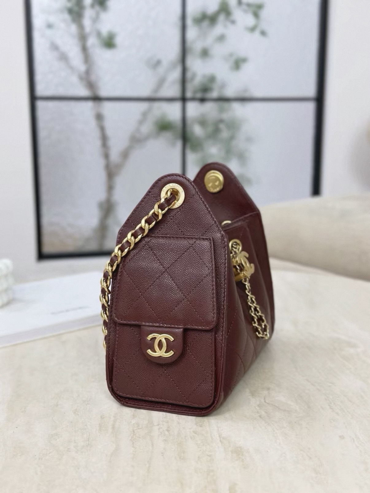 CHANEL 25bag MINI Burgundy Calfskin Gold Hardware - image 4