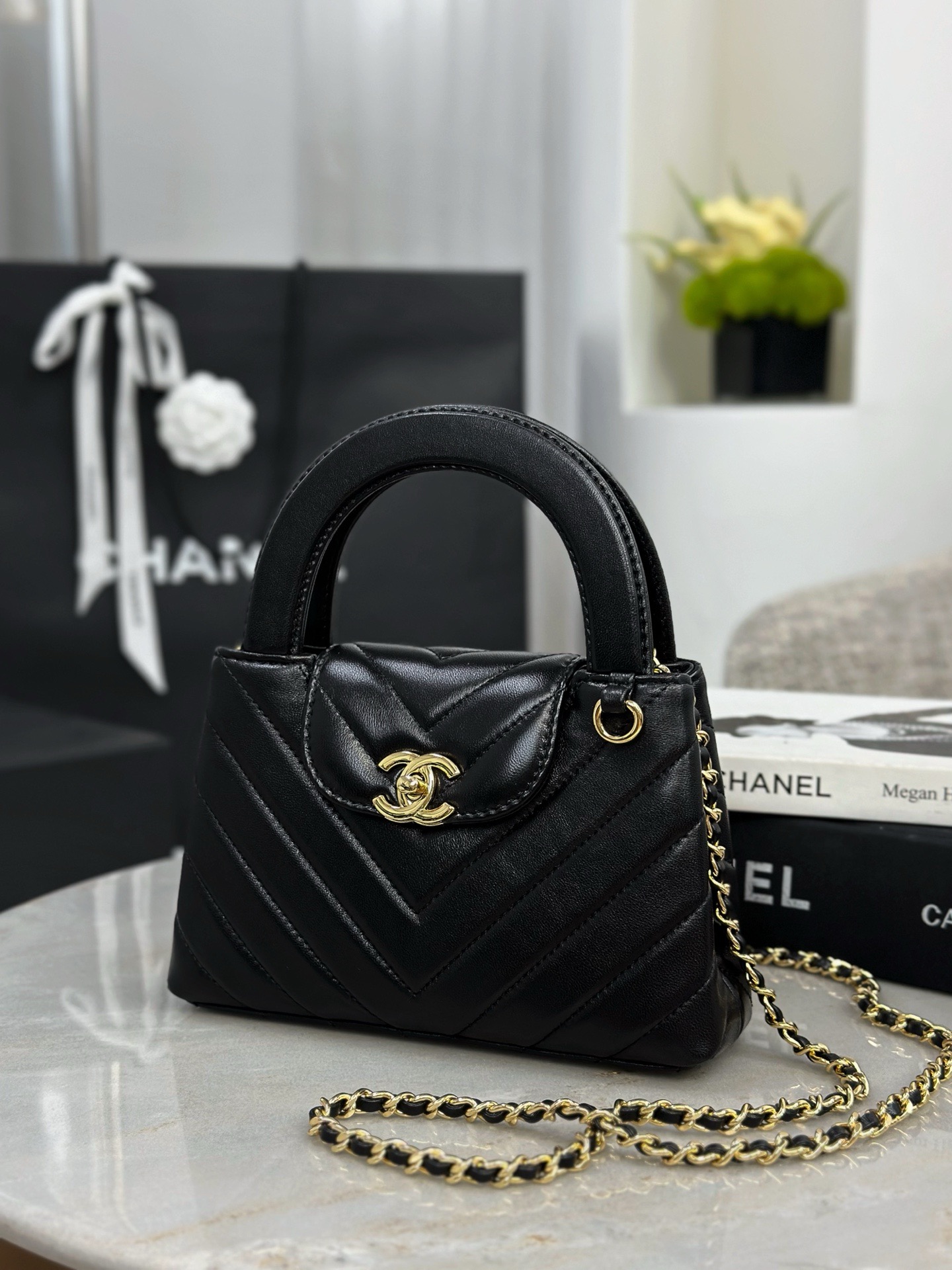 CHANEL MINI Shopping Bag - image 3