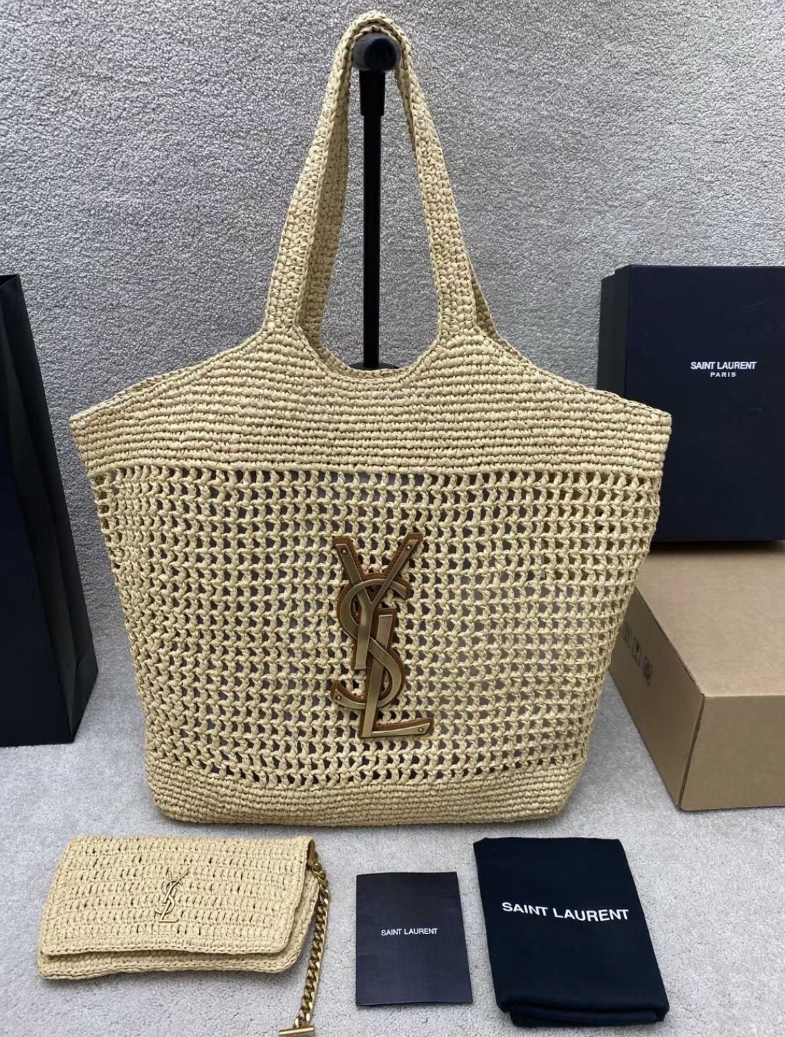 YSL ICARE IN RAFFIA Tote - image 10