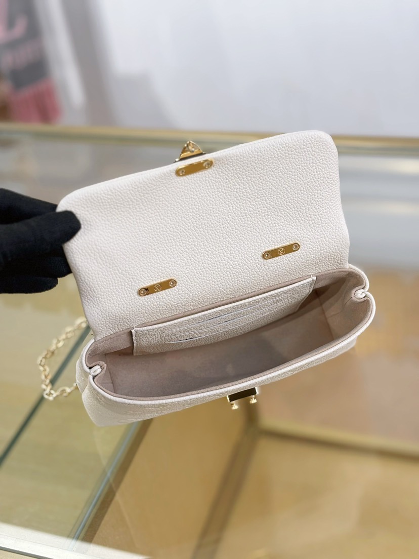 LV Nano Madeleine M12145 - image 7