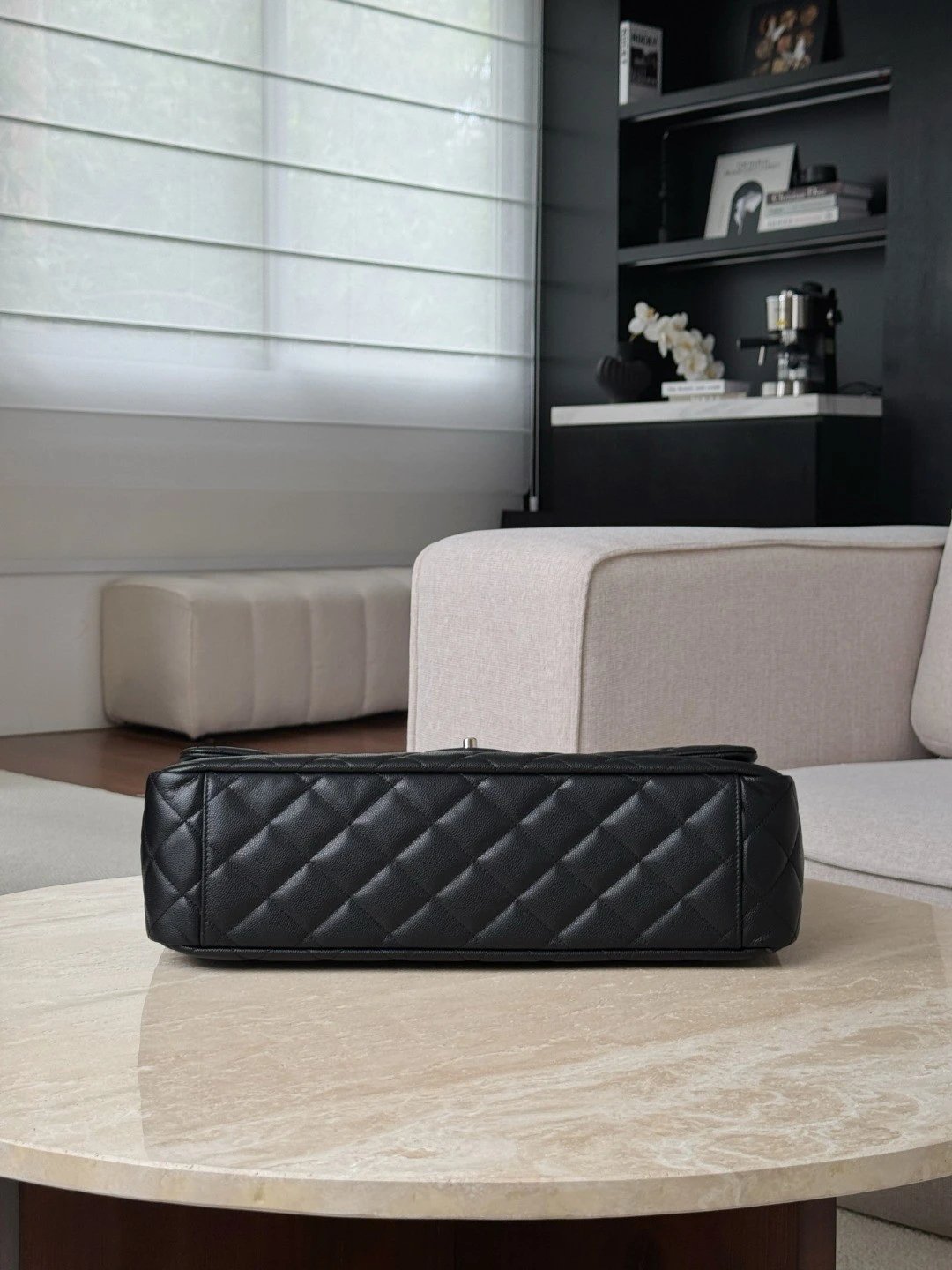 CHANEL CF MAXI Caviar Leather - image 5