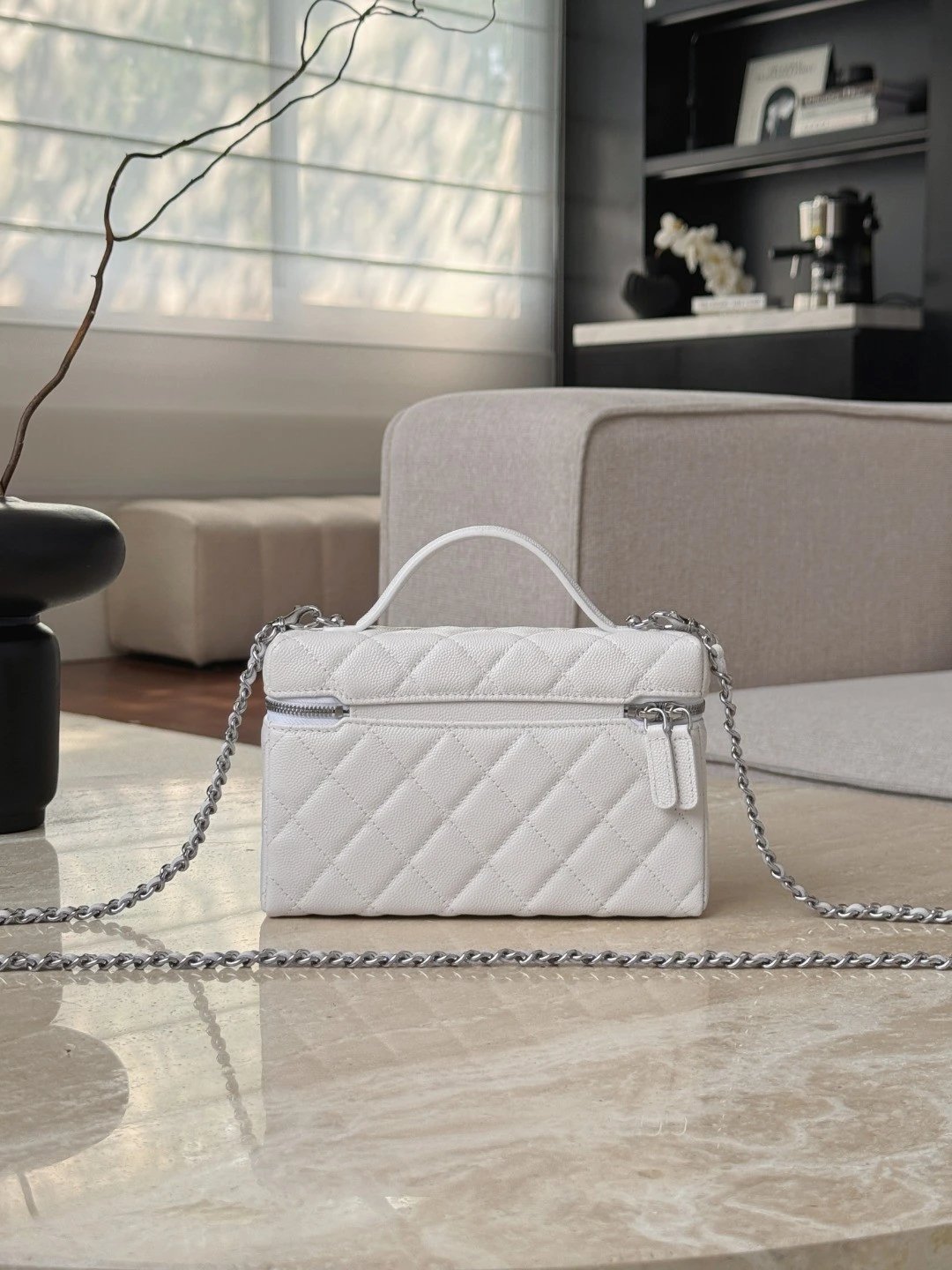 CHANEL Vanity with Chain Strass Star - image 3