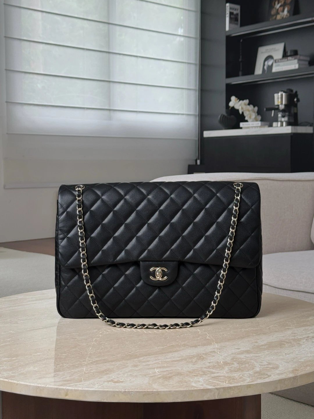CHANEL CF MAXI Caviar Leather - image 2