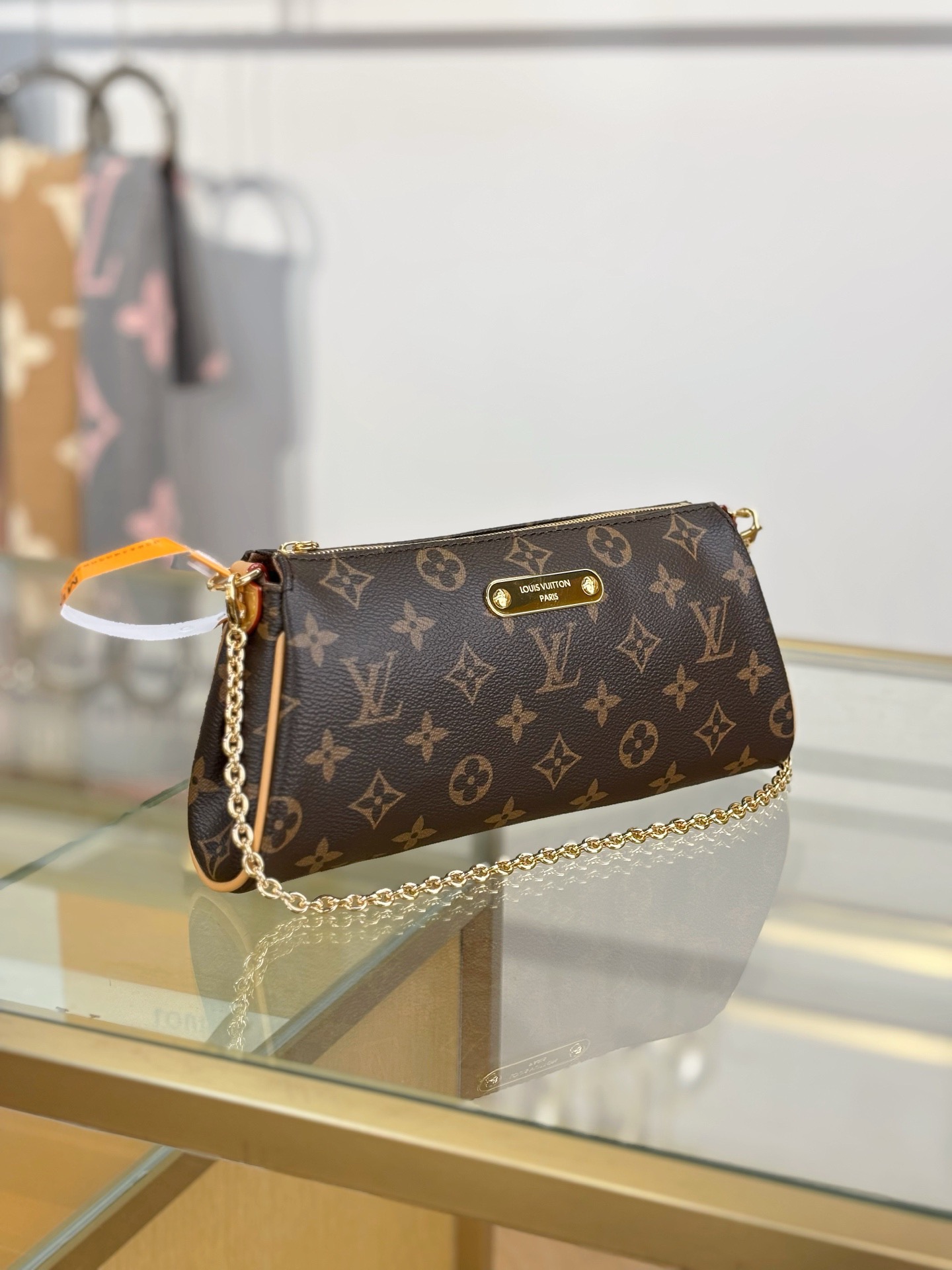 LV Pochette EVA M13567 - image 3