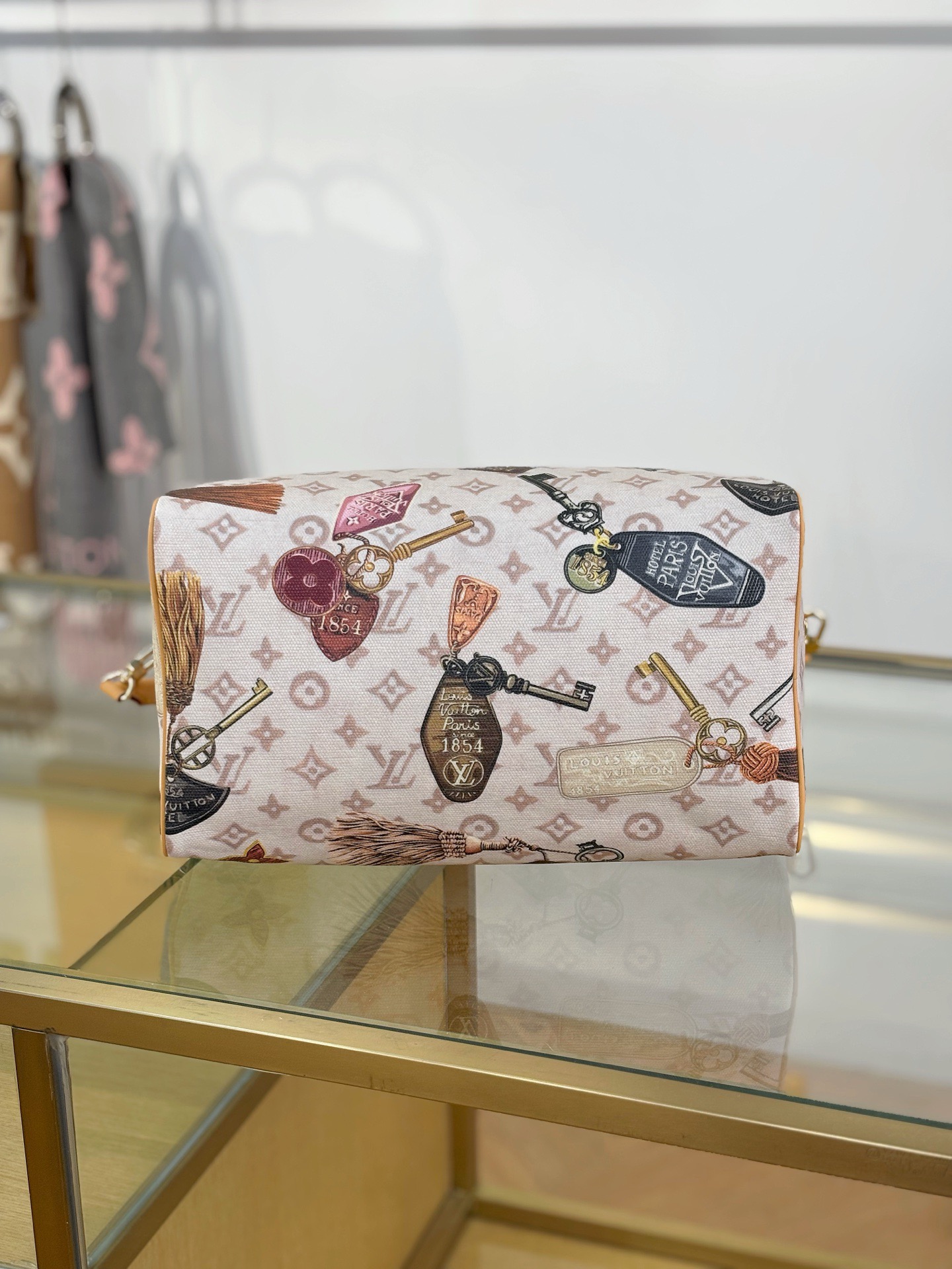 LV Speedy 30 Soft Getaway M29377 - image 5