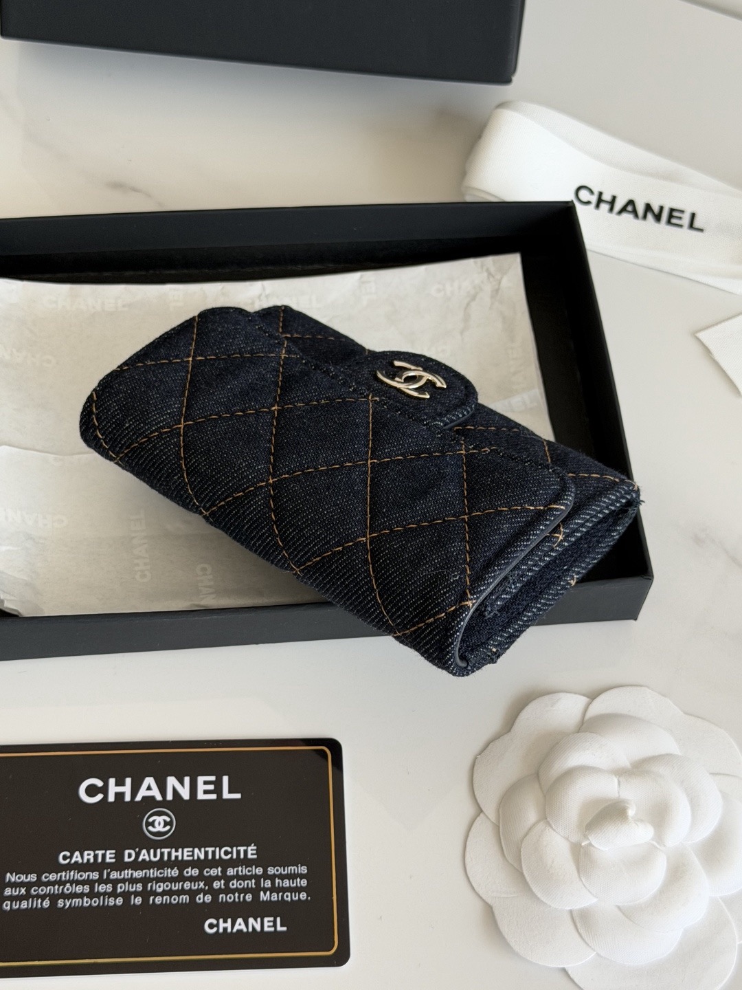CHANEL Classic Card Holder Denim Dark Blue & Orange - image 4
