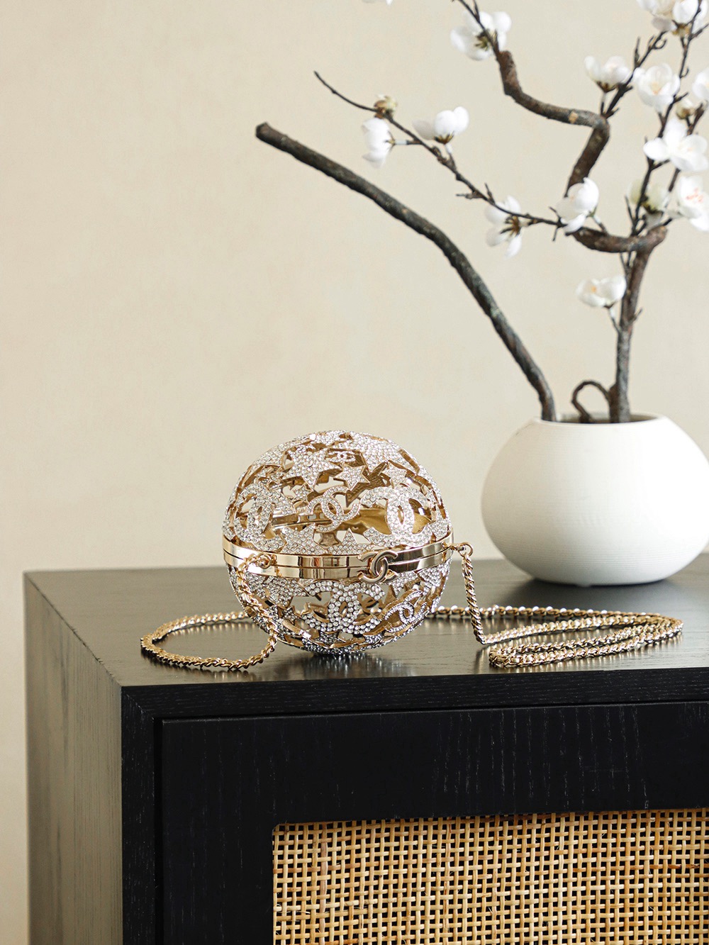 CHANEL Gold Metal Strass Crystal Sphere Minaudiere Clutch - image 3