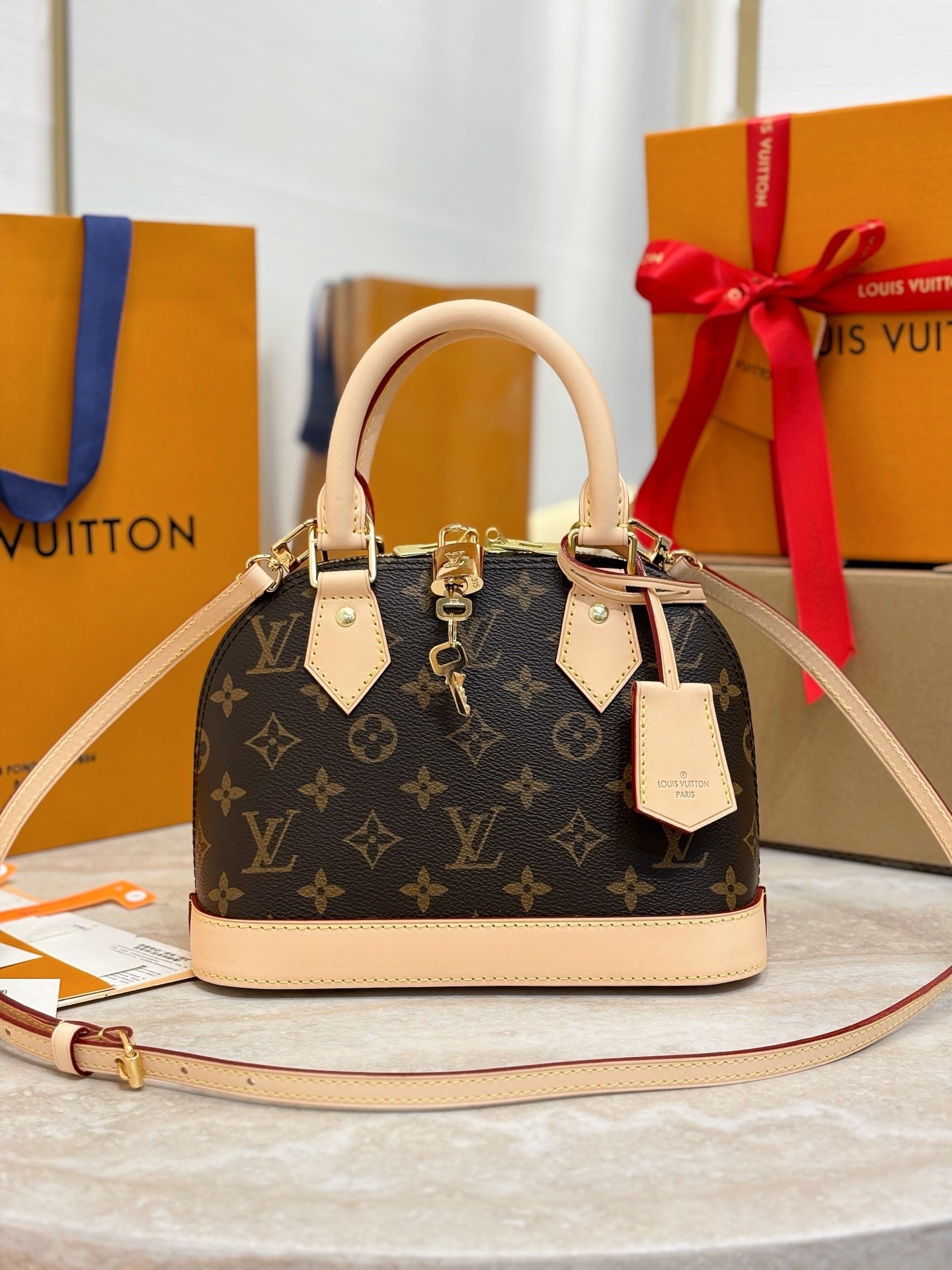 LV Alma BB M46990 - image 2