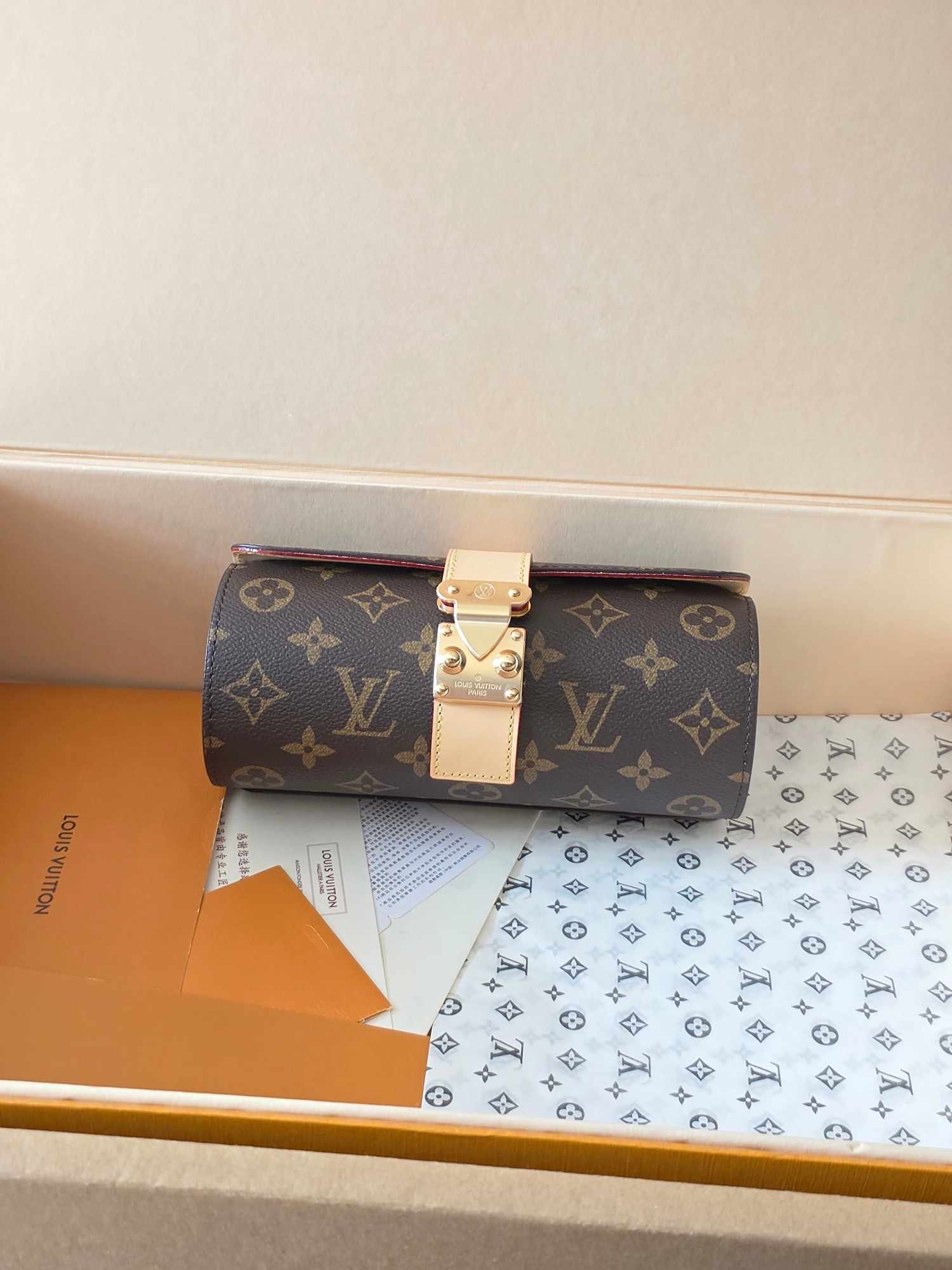 LV Etui Bijou M10145 - image 2