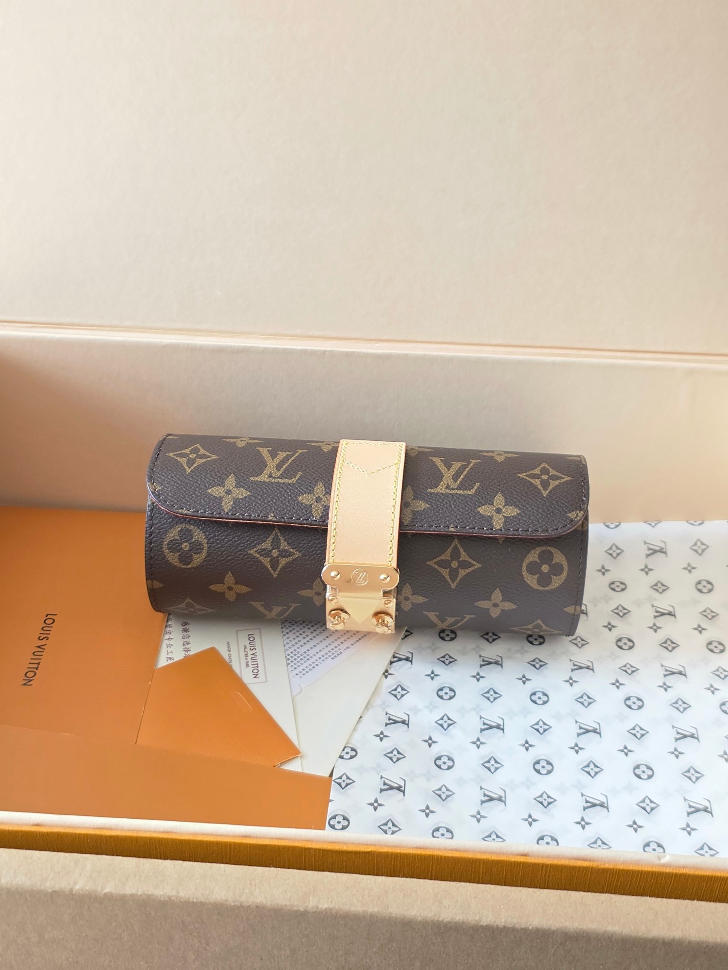LV Etui Bijou M10145 - image 3