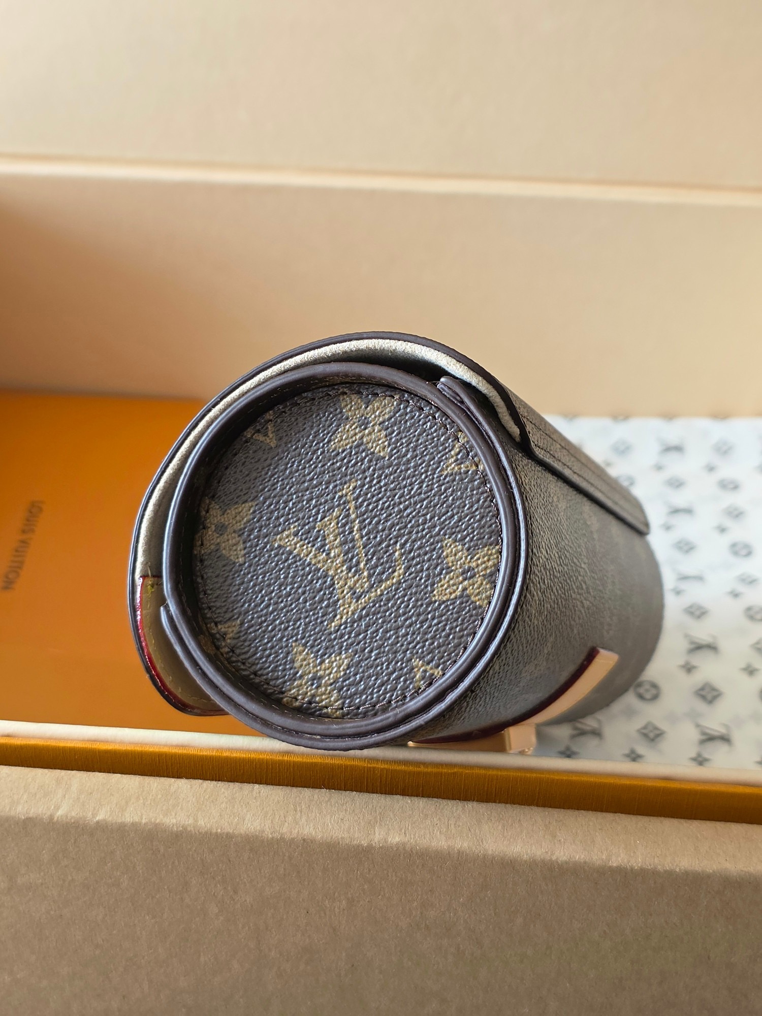 LV Etui Bijou M10145 - image 5