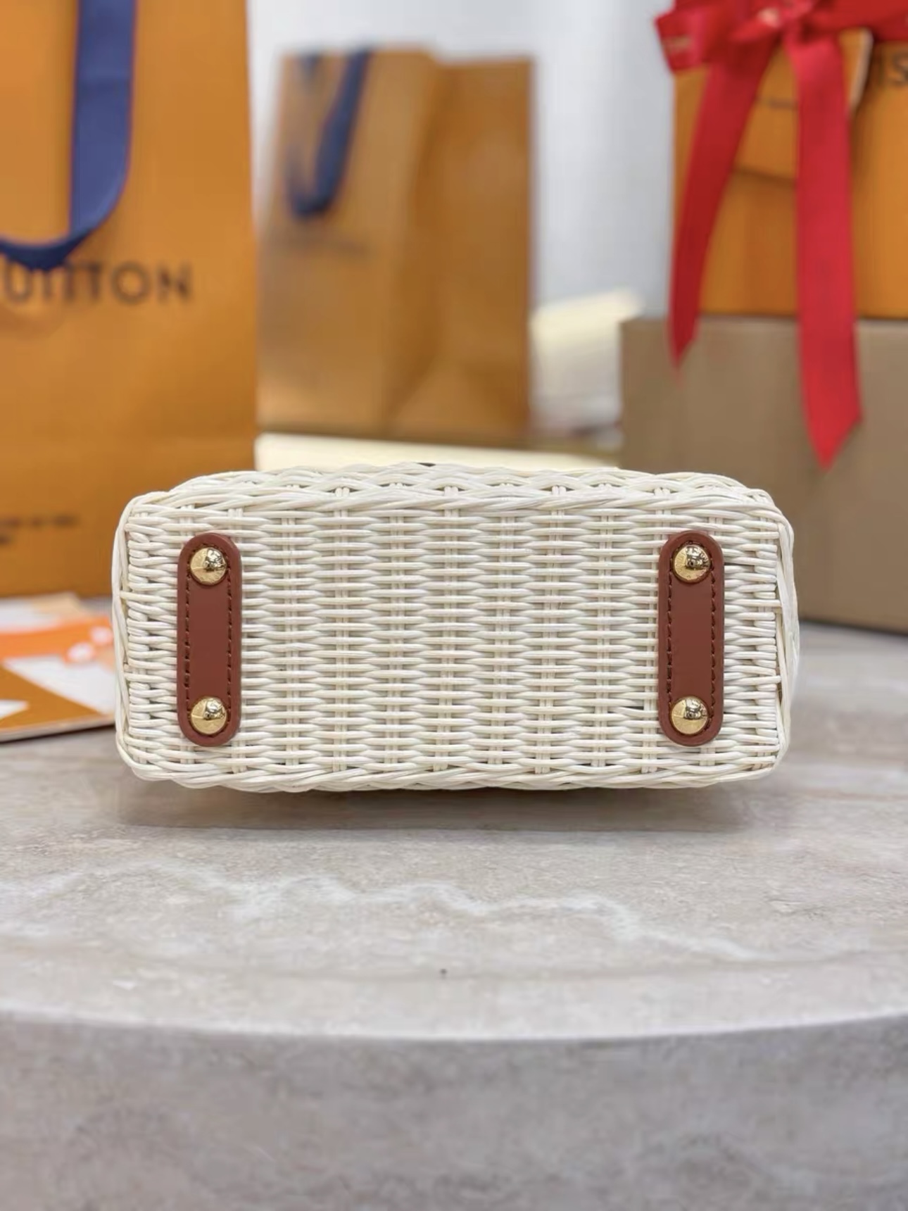 LV Capucines Mini Wicker Bag - image 5