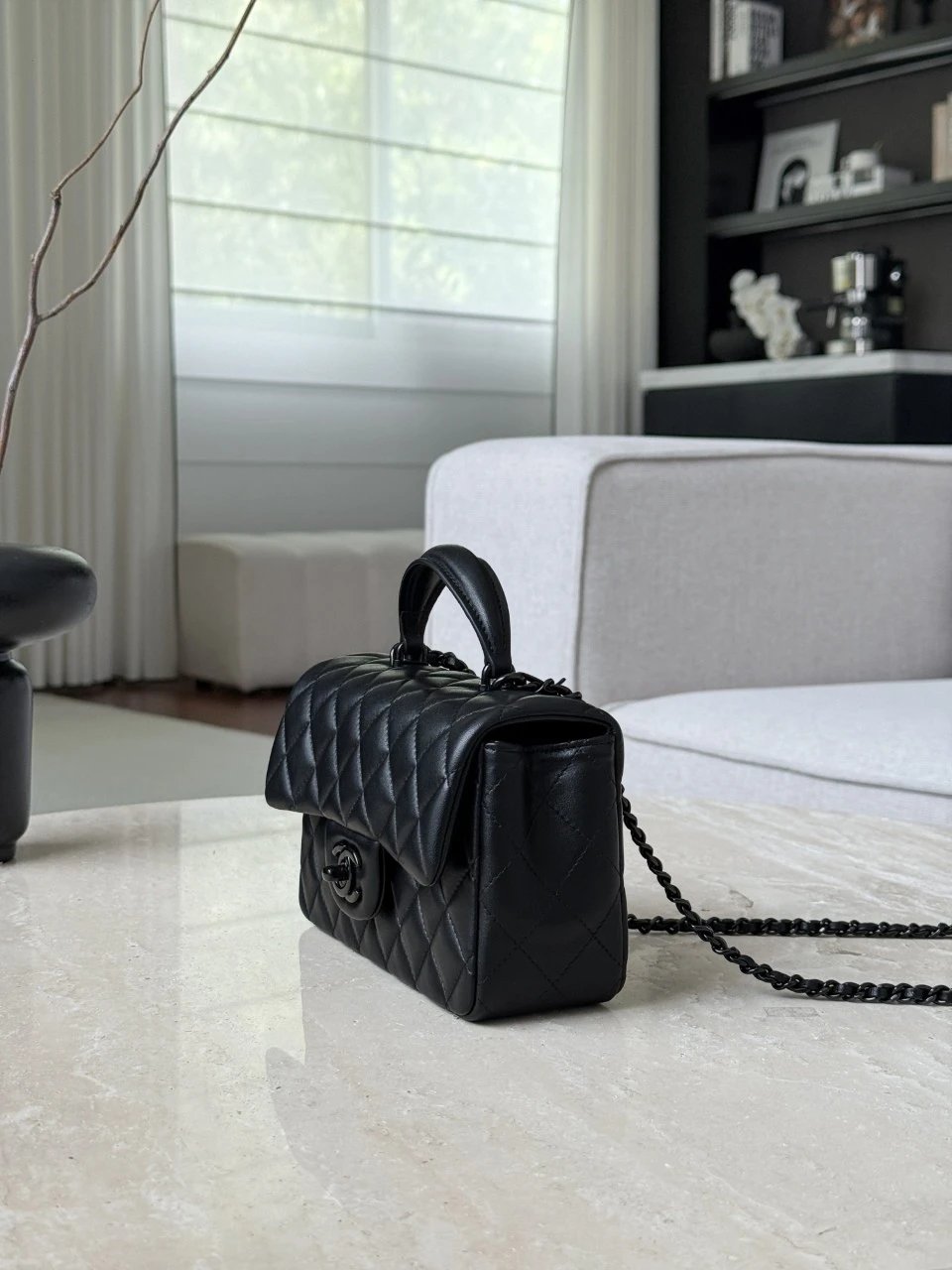 CHANEL 22 Mini Flap Bag with Top Handle Lambskin SoBlack - image 4