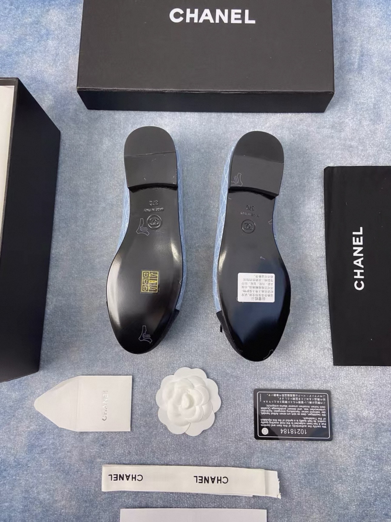 CHANEL Denim Printed Quilt CC Cap Toe Ballerina Flats - image 6
