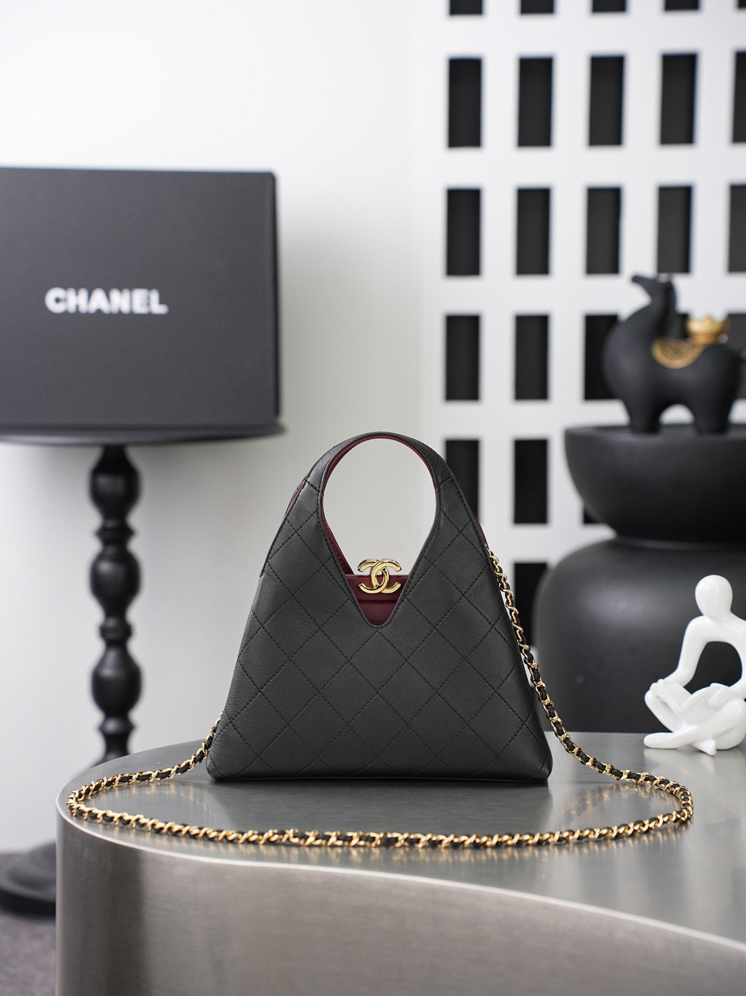 CHANEL Shopping Bag Black Calfskin - image 4