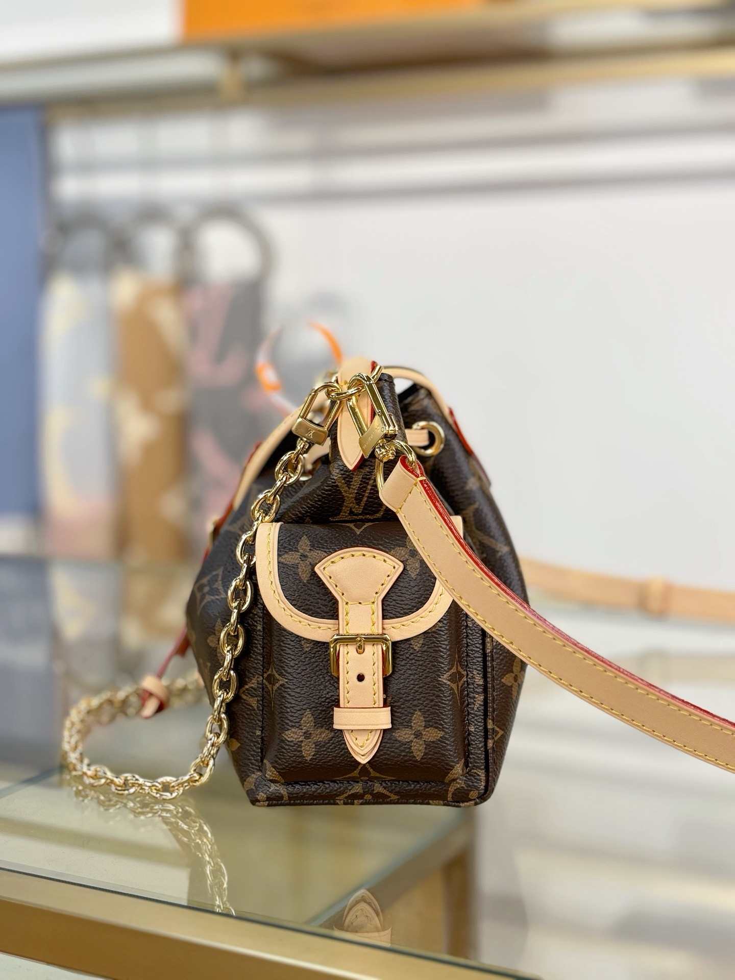 LV Odyssee M25085 - image 4
