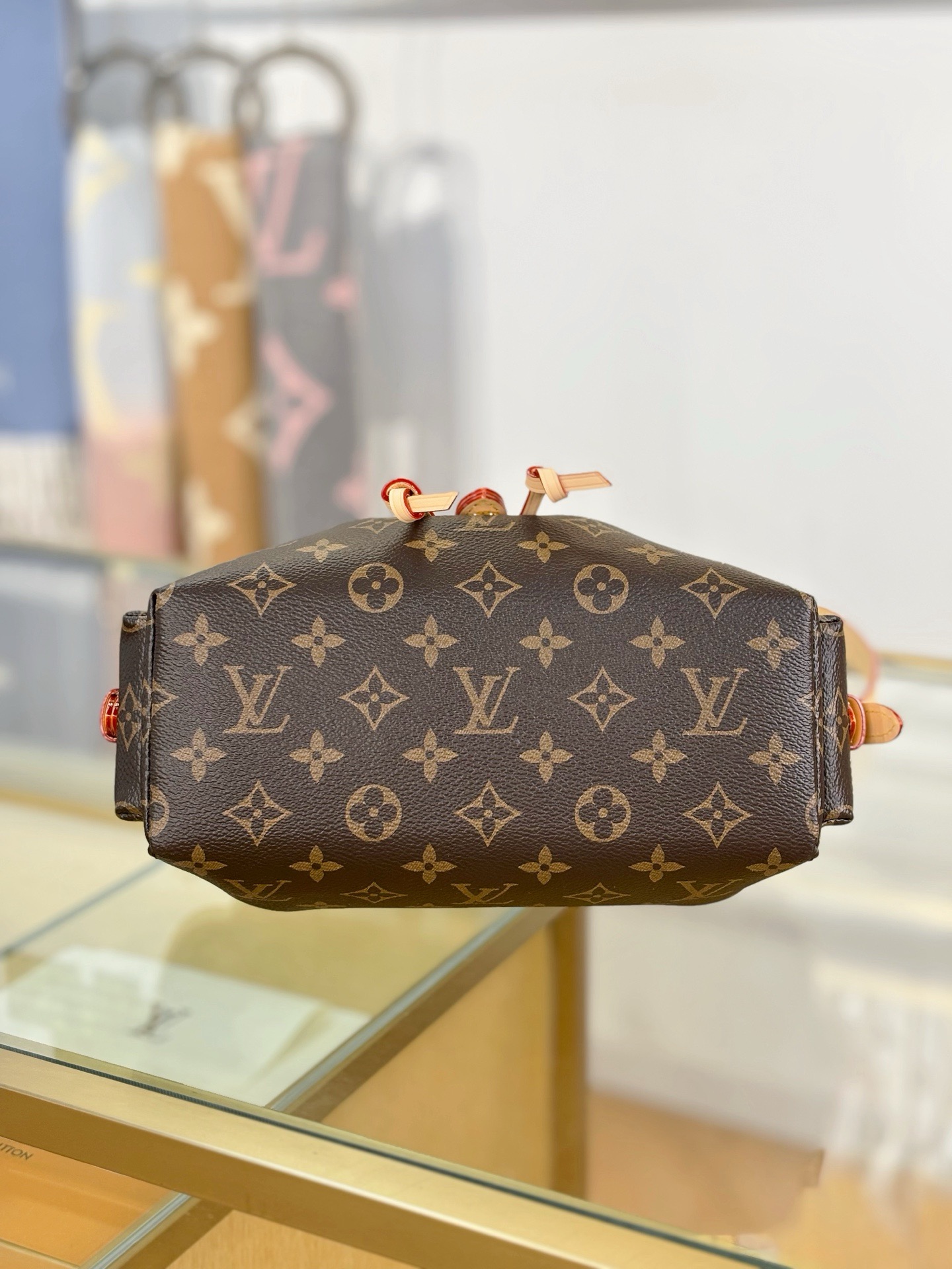 LV Odyssee M25085 - image 6