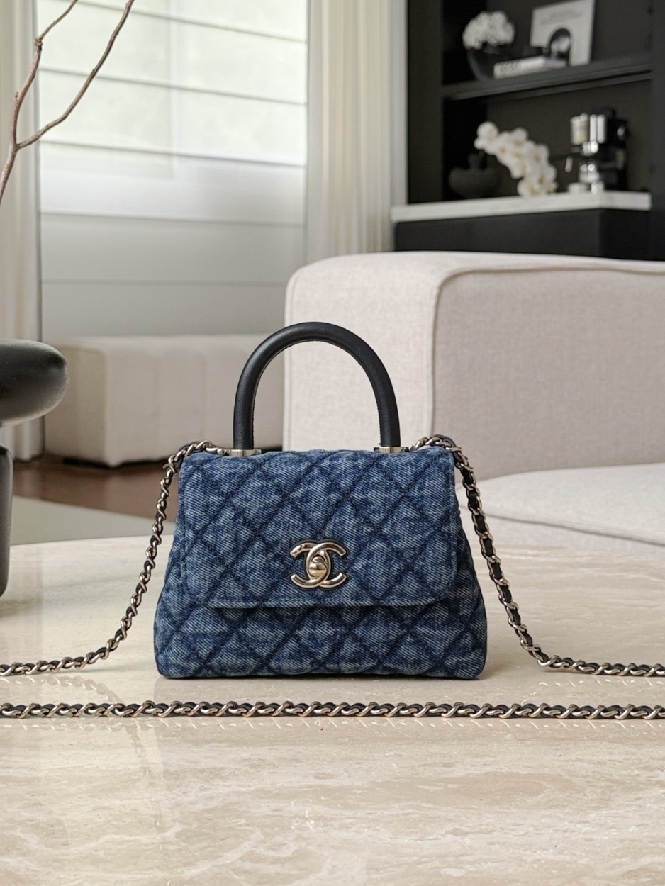 CNANEL Clutch with chain Washed Denim - image 2