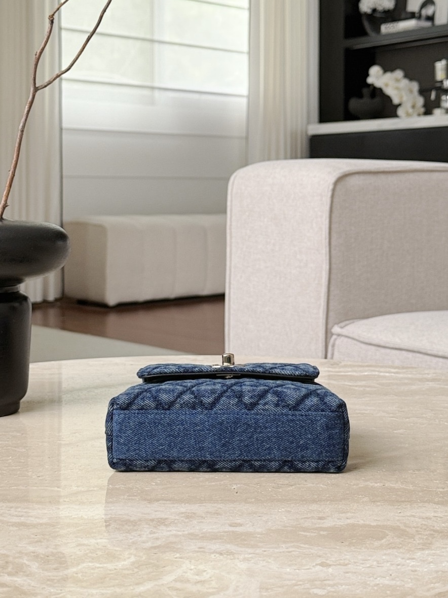 CNANEL Clutch with chain Washed Denim - image 5