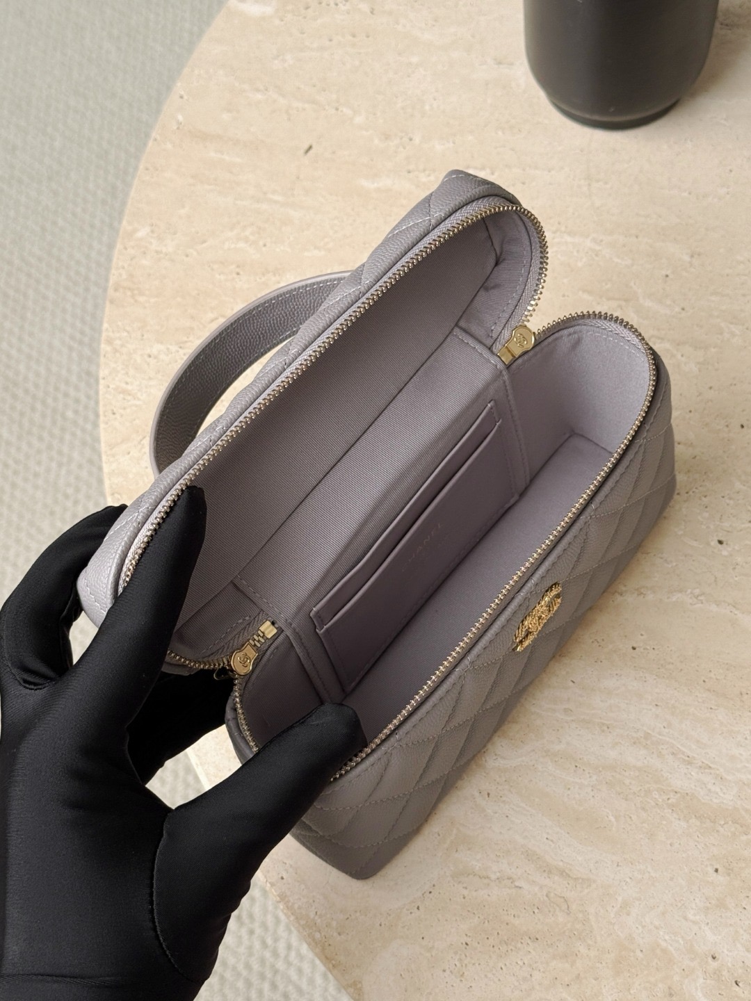 CHANEL 26P Twist Crystal Vanity Bag - image 6