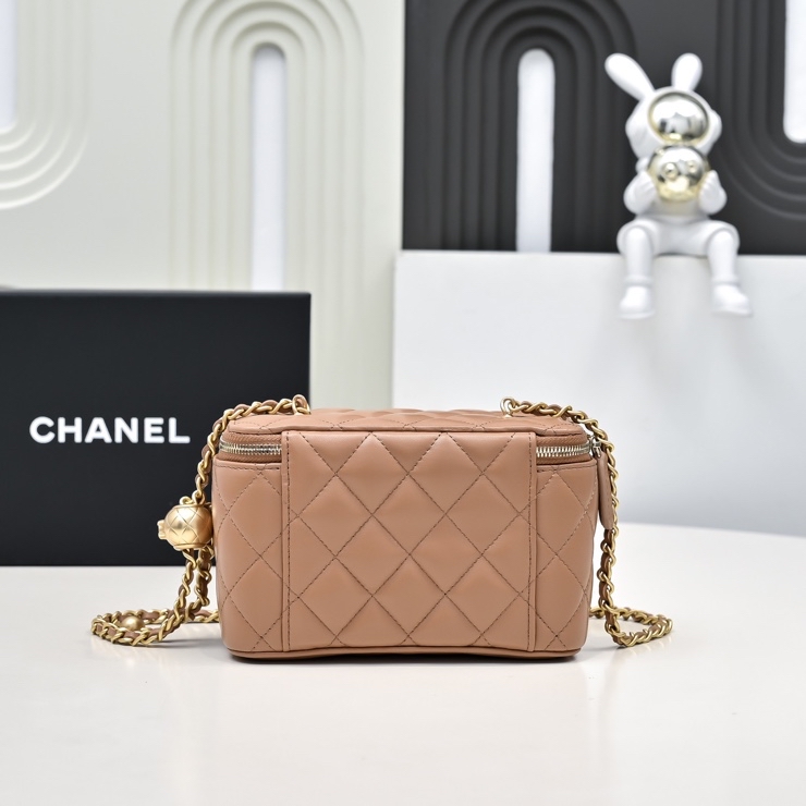 CHANEL 24C Lambskin Vanity Bag - image 4