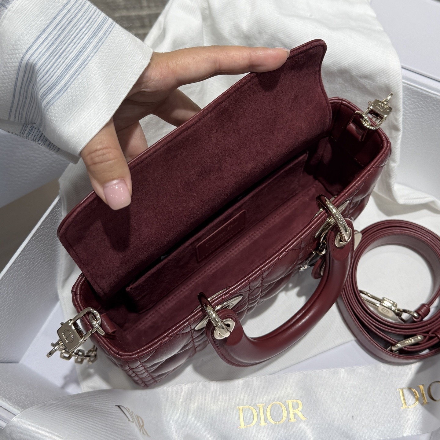 Small Lady D-Joy Bag Cannage Lambskin Burgundy - image 6