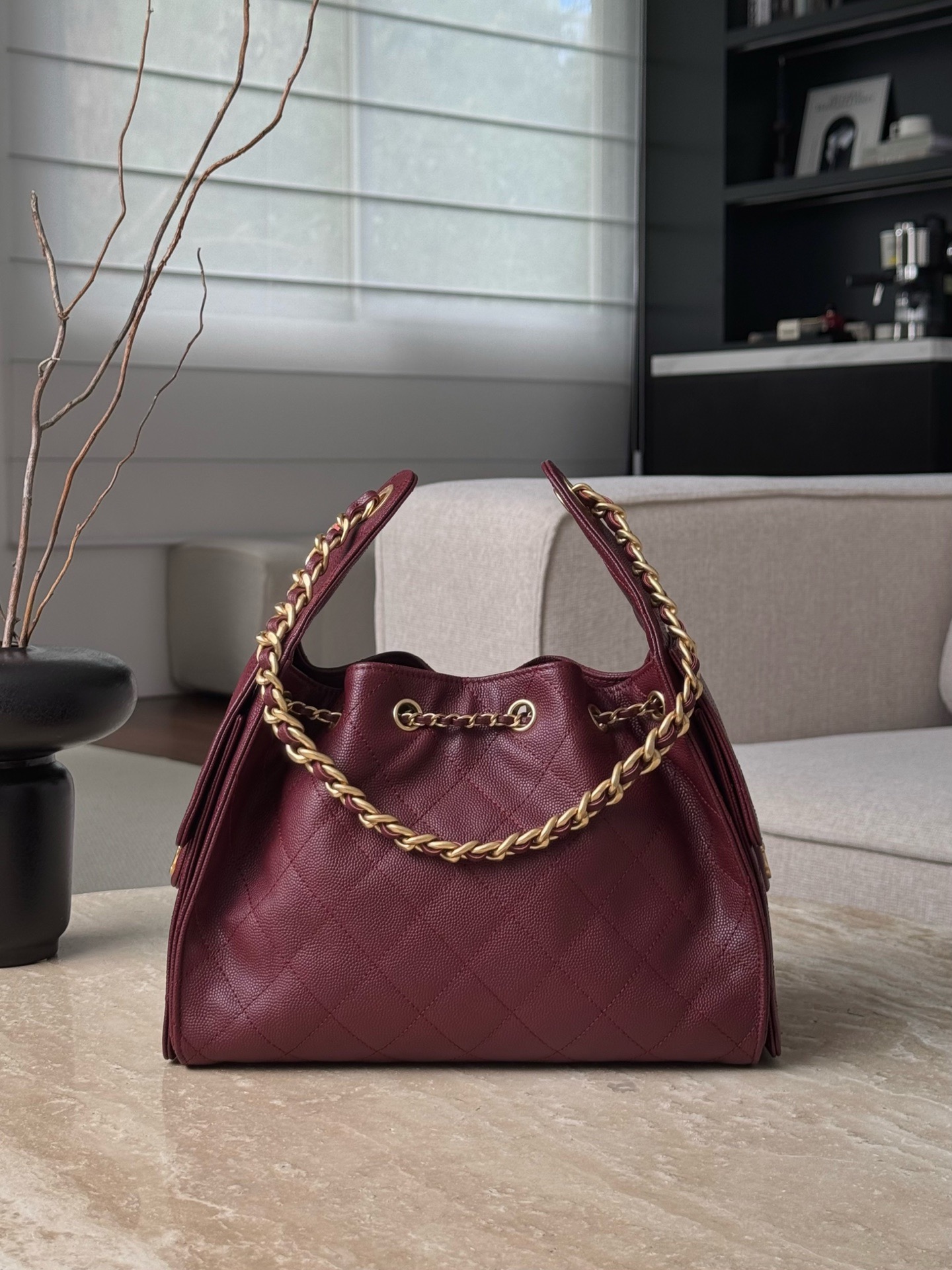 CHANEL 25C Hobo Bag Caviar leather In Burgundy - image 3